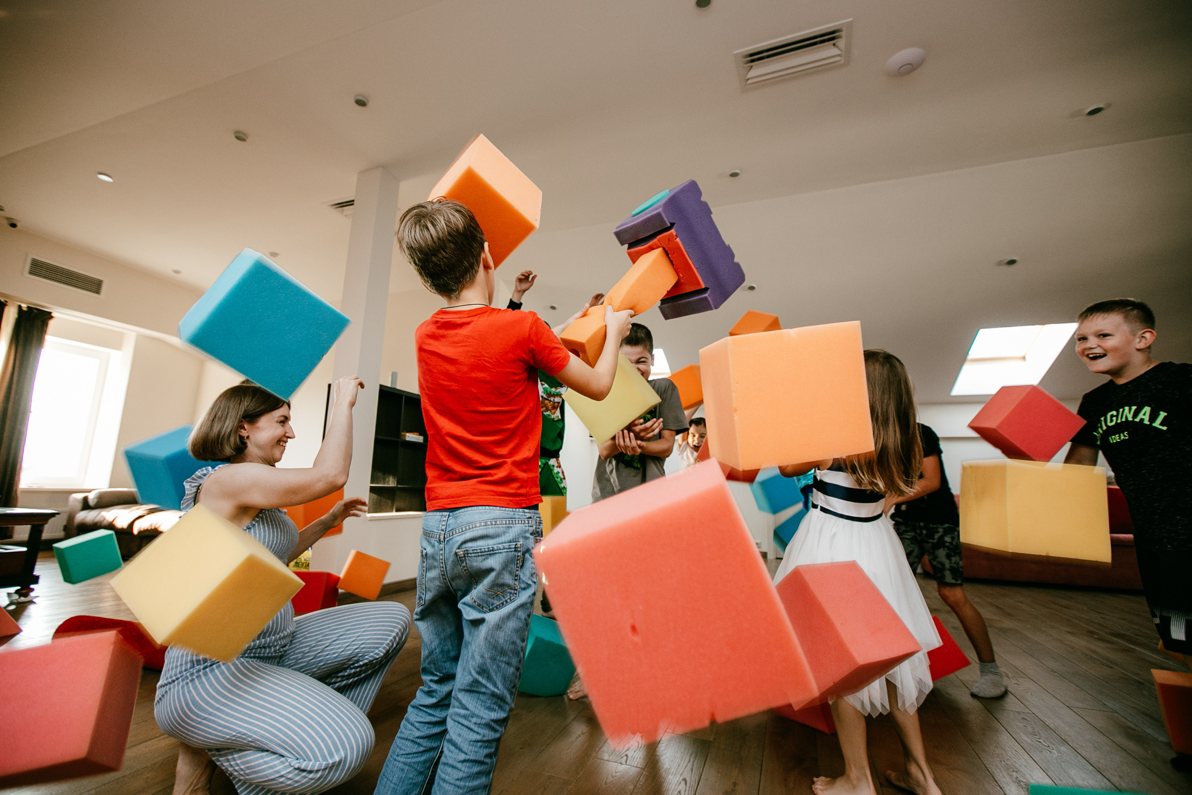 Детский праздник. Частный дом. Женский и репортажный фотограф Москва Натали Смирнова