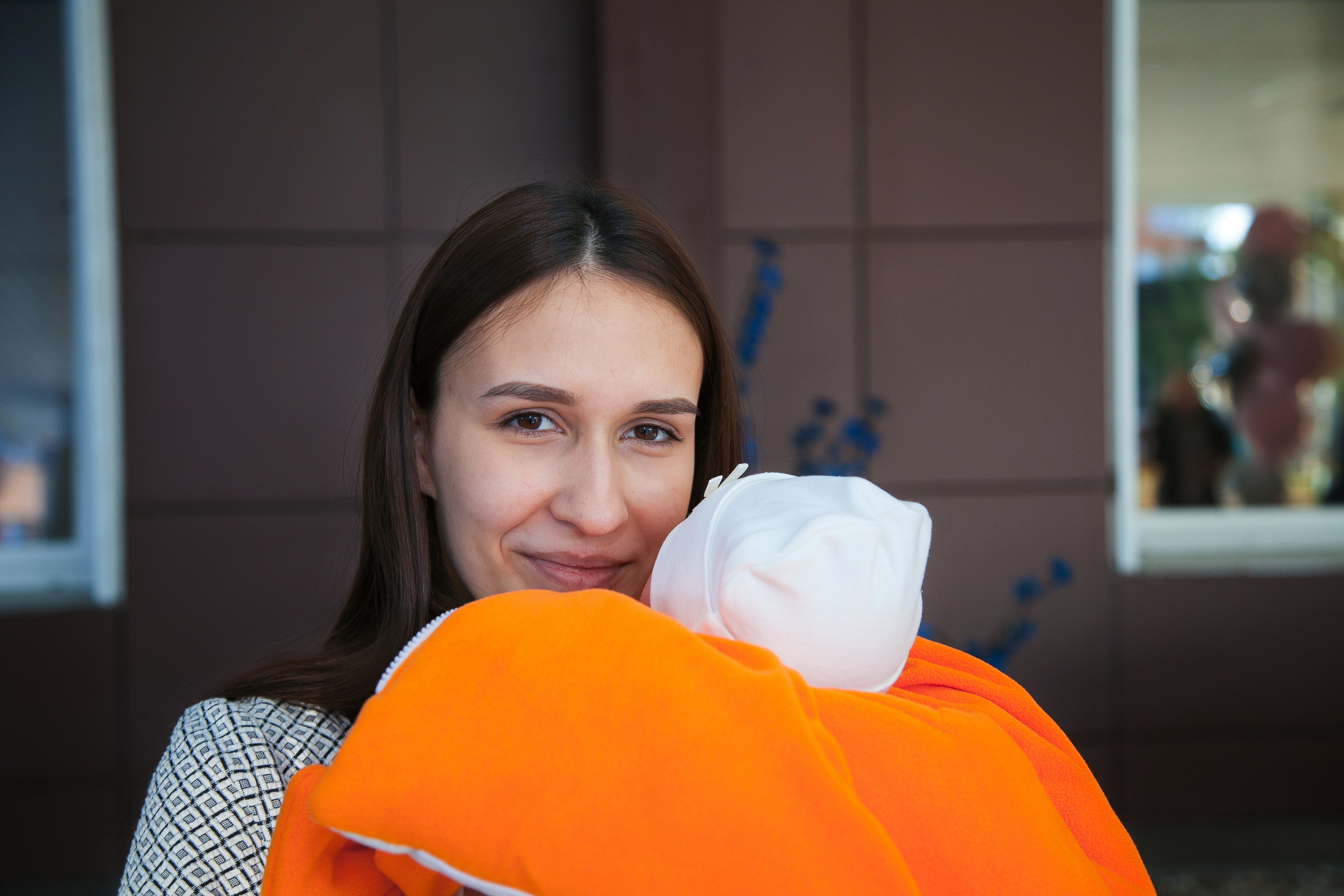Выписка из роддома. Свадебный, семейный и детский фотограф в Иркутске Жанат Уразгалиев