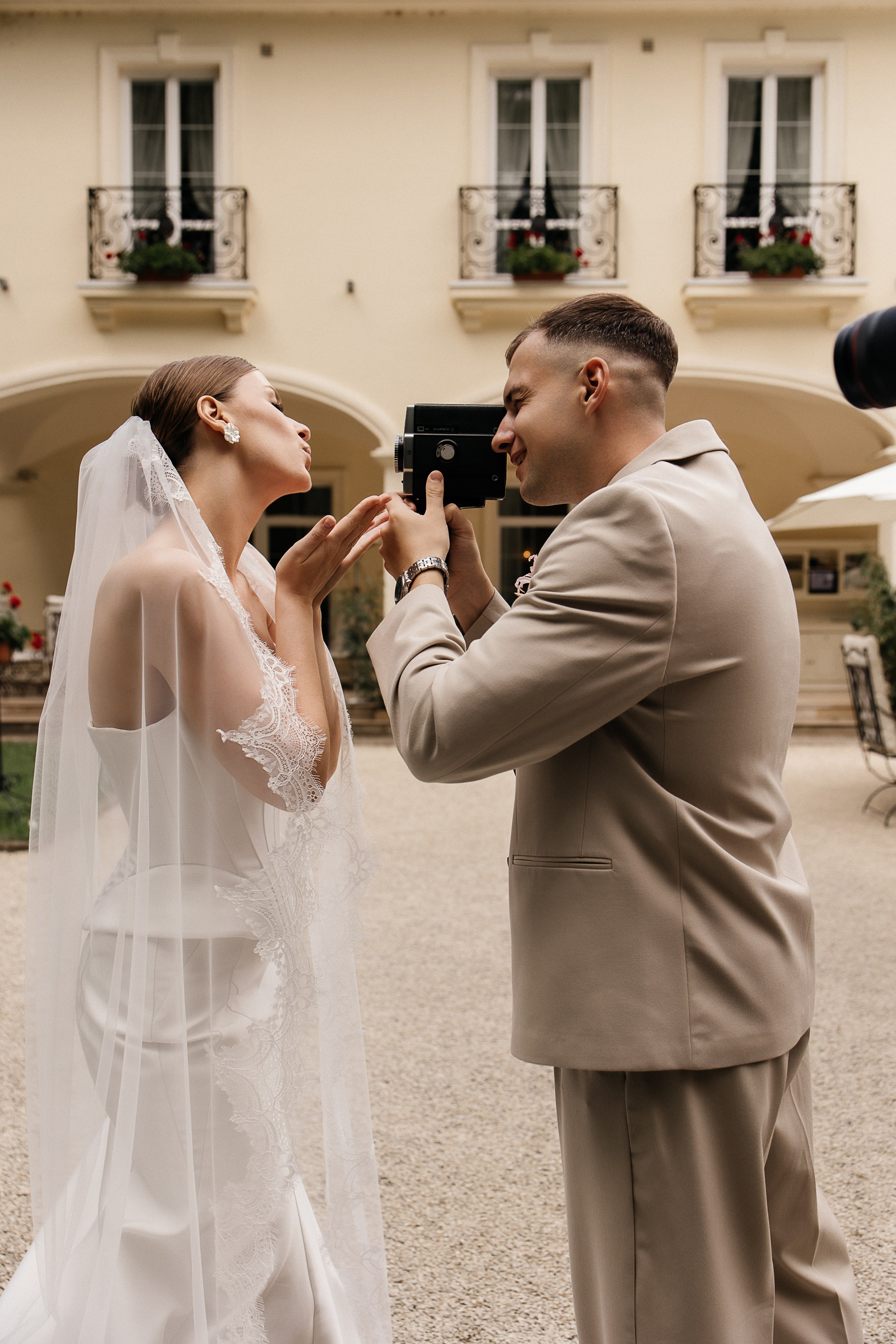 Свадьбная фотосессия в отеле Кронон (Гродно, Беларусь). Свадебный и семейный фотограф Виолетта Сидельникова. Краснодар, Россия, Беларусь, Европа