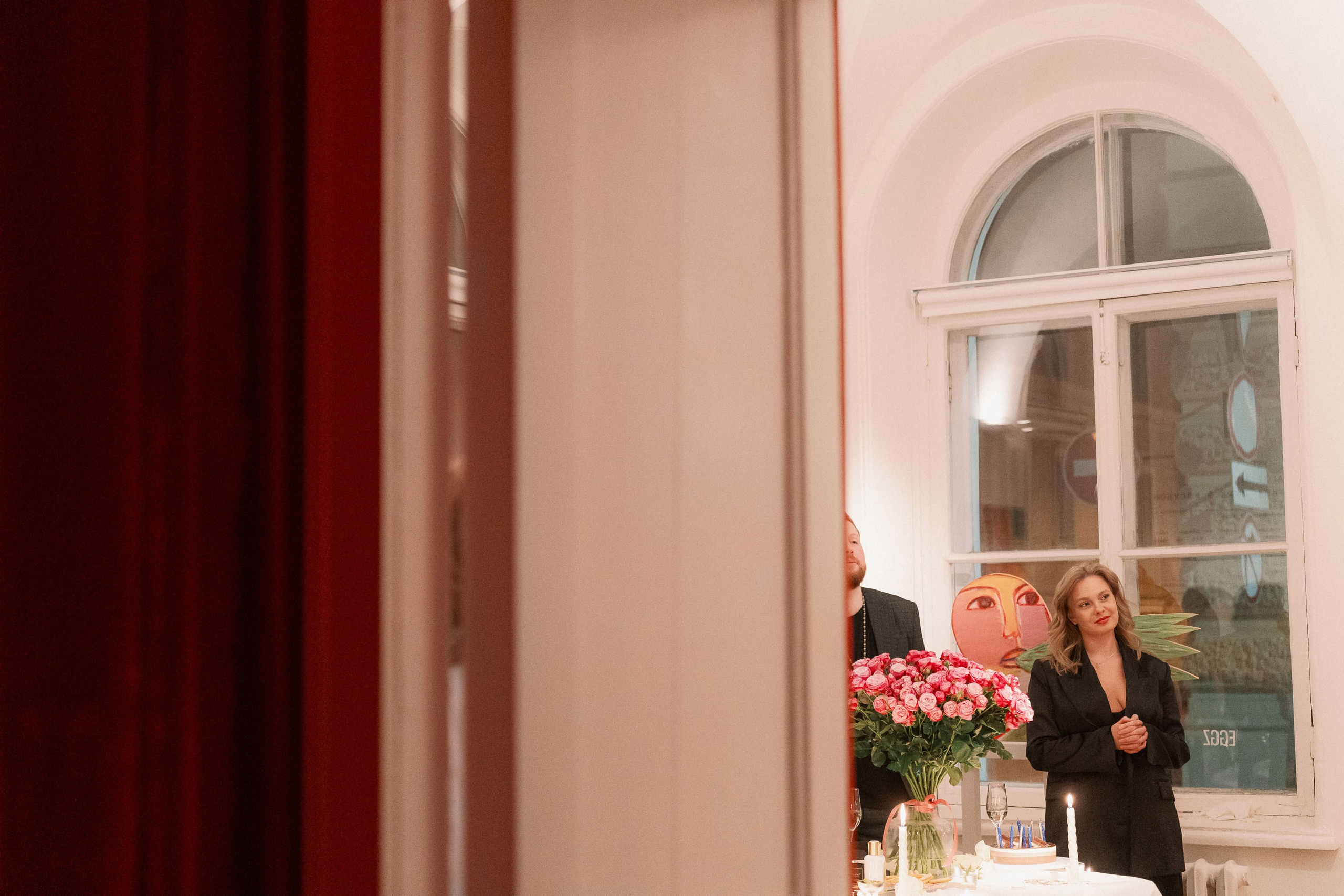 NASTYA CHELSEA Birthday in the gallery EGGZ. Андрей Цветков — репортажный, свадебный и портретный фотограф в Санкт-Петербурге