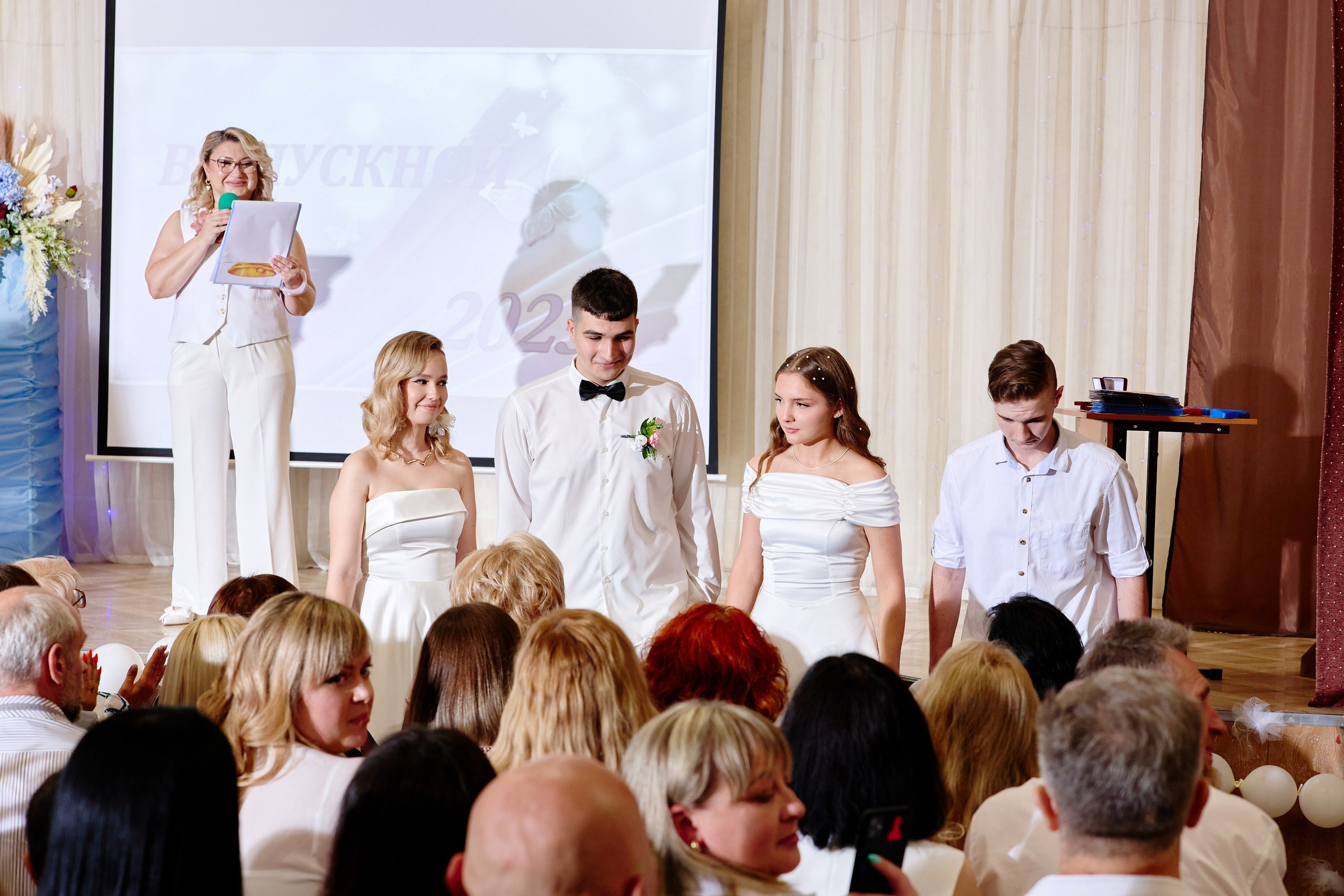 Выпускной 35 Сош. Фотограф Выпускные альбомы Таганрог Сергей Коробченко