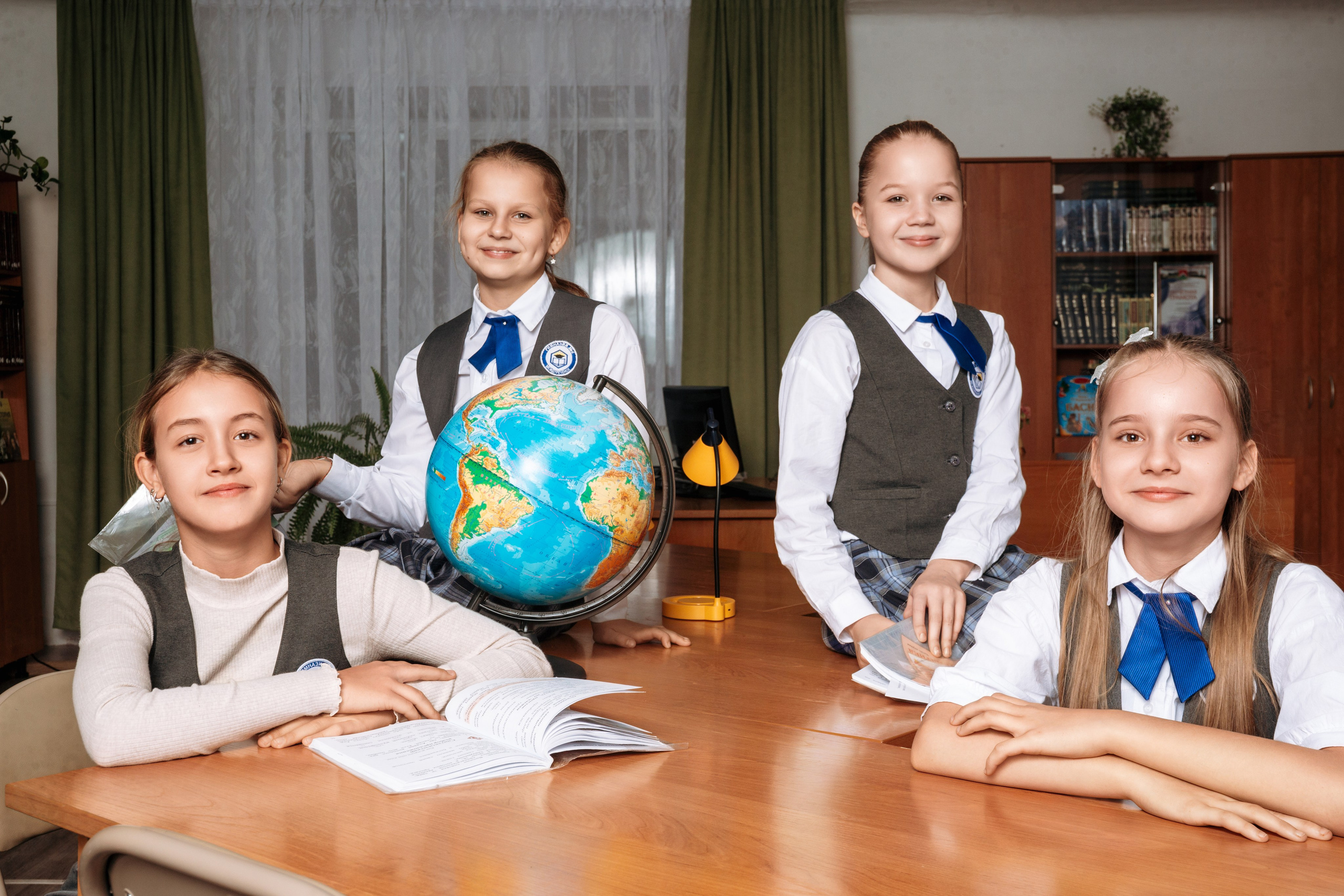 Выпускные альбомы. Фотограф Мария Лагутина