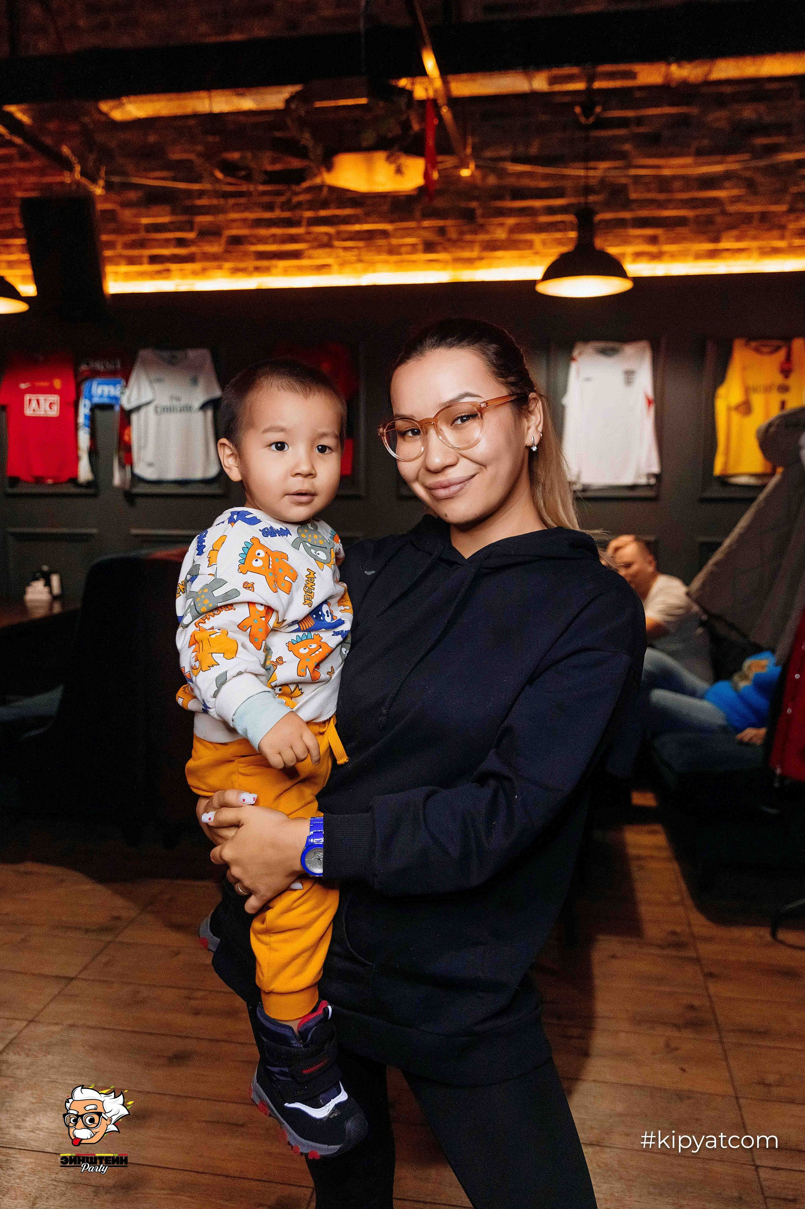 Эйнштейн Party