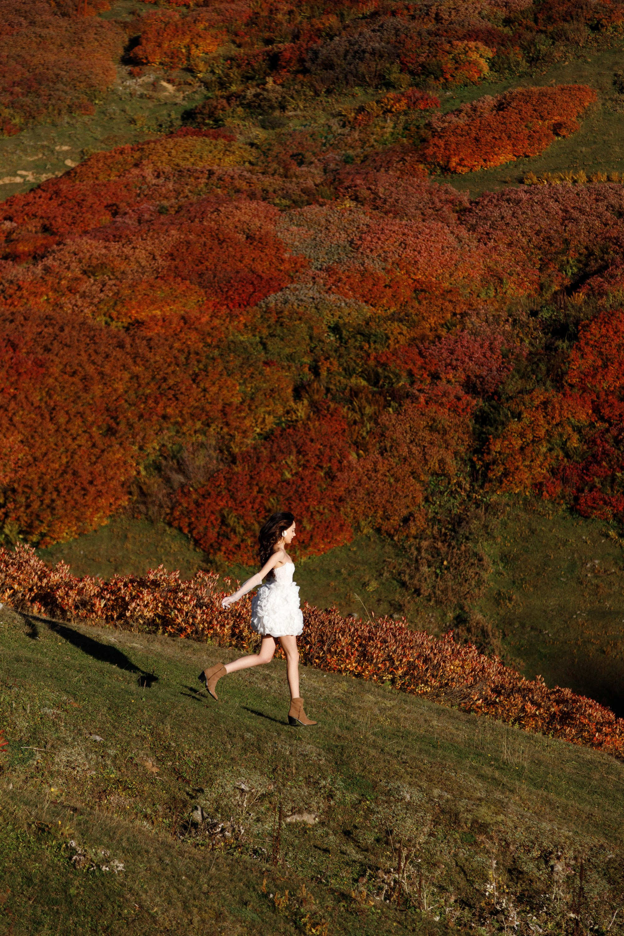 Свадьба в горах на закате