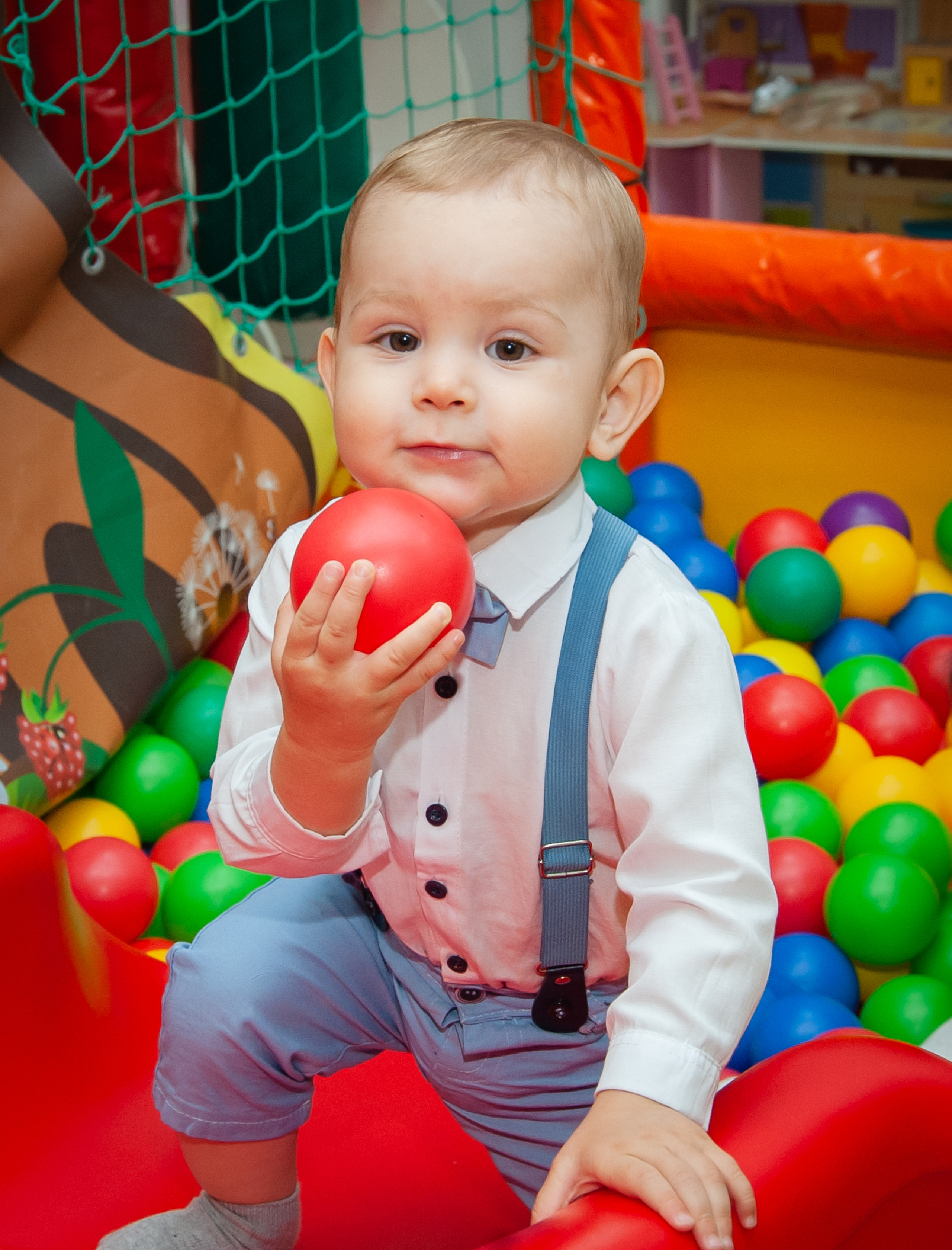 1 годик Лёве. Андреева Александра фотограф в г. Улан-Удэ