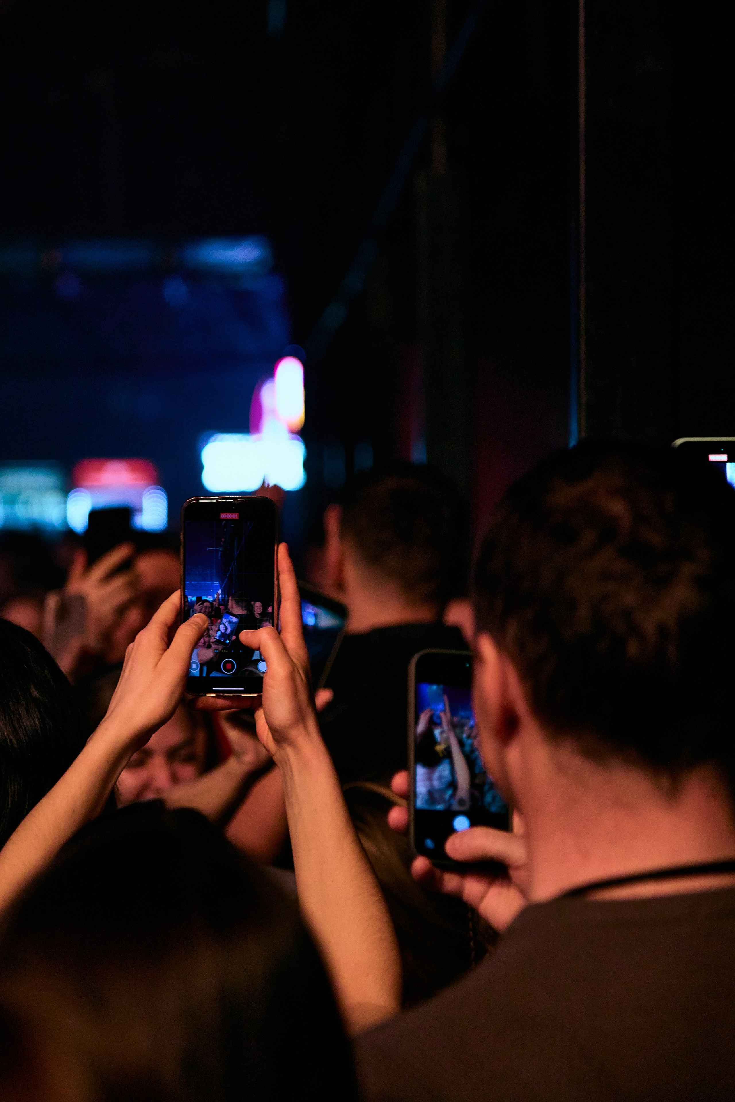 ОЛЕГ МАЙАМИ & MAHNEVAEVENT. ფოტოგრაფი ეკატერინბურგში, სოჭში, სტამბოლში, თბილისი-ბშარი ზაანაში