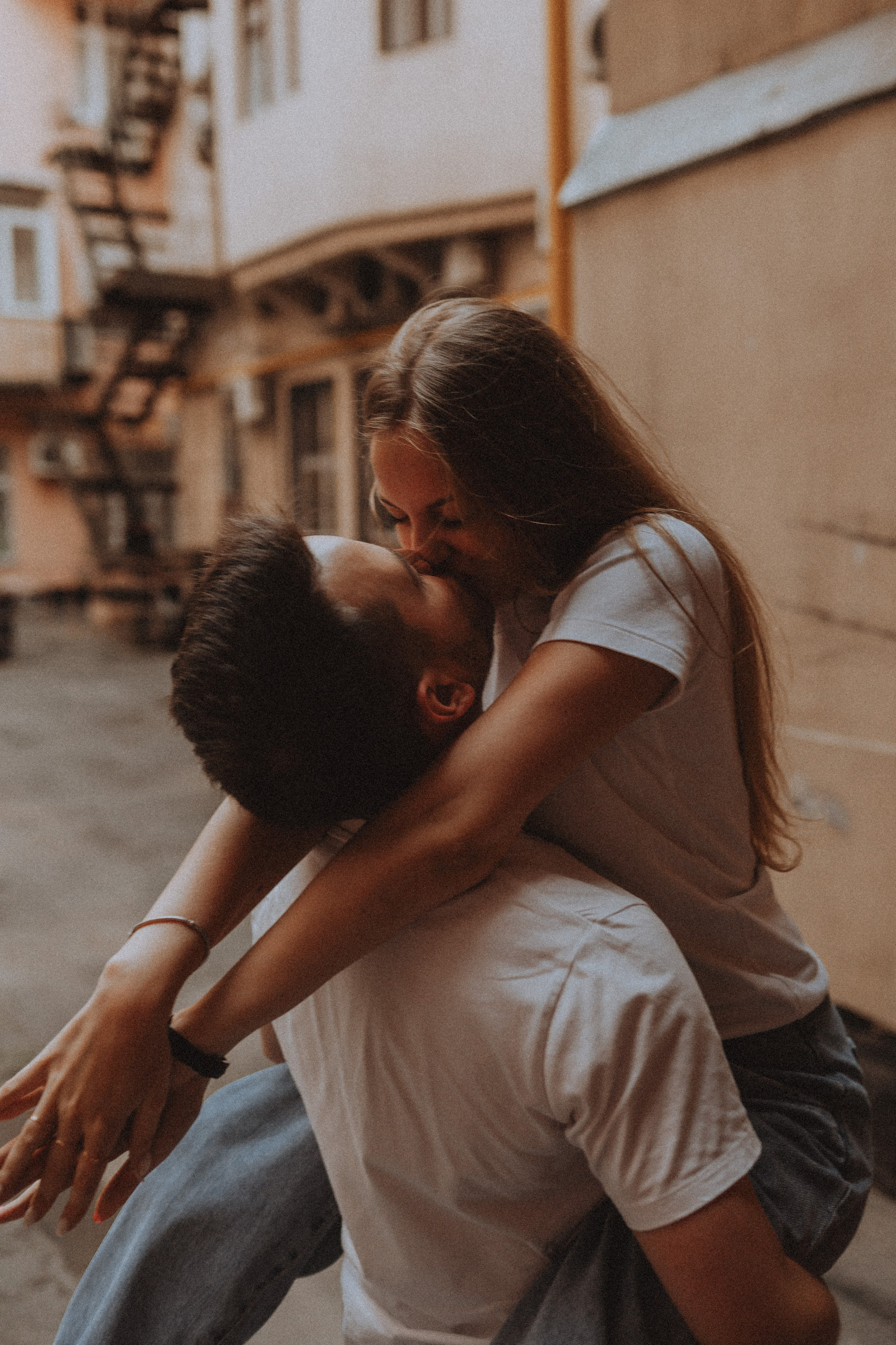 Двое в центре города. Семейный и свадебный фотограф в Москве Оксана Гапеева