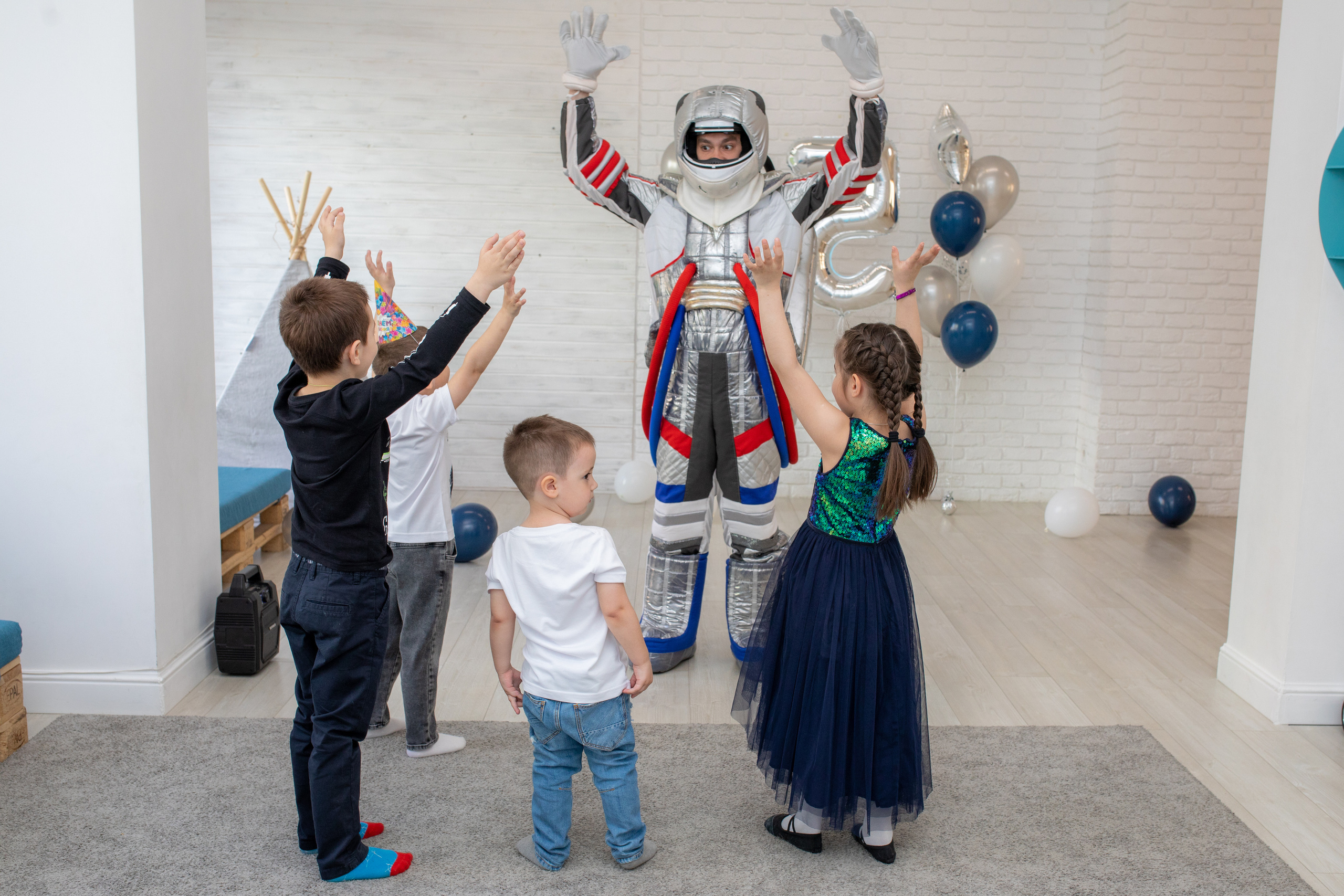 День рождения Артёма. Фотограф в Москве Ира Никина