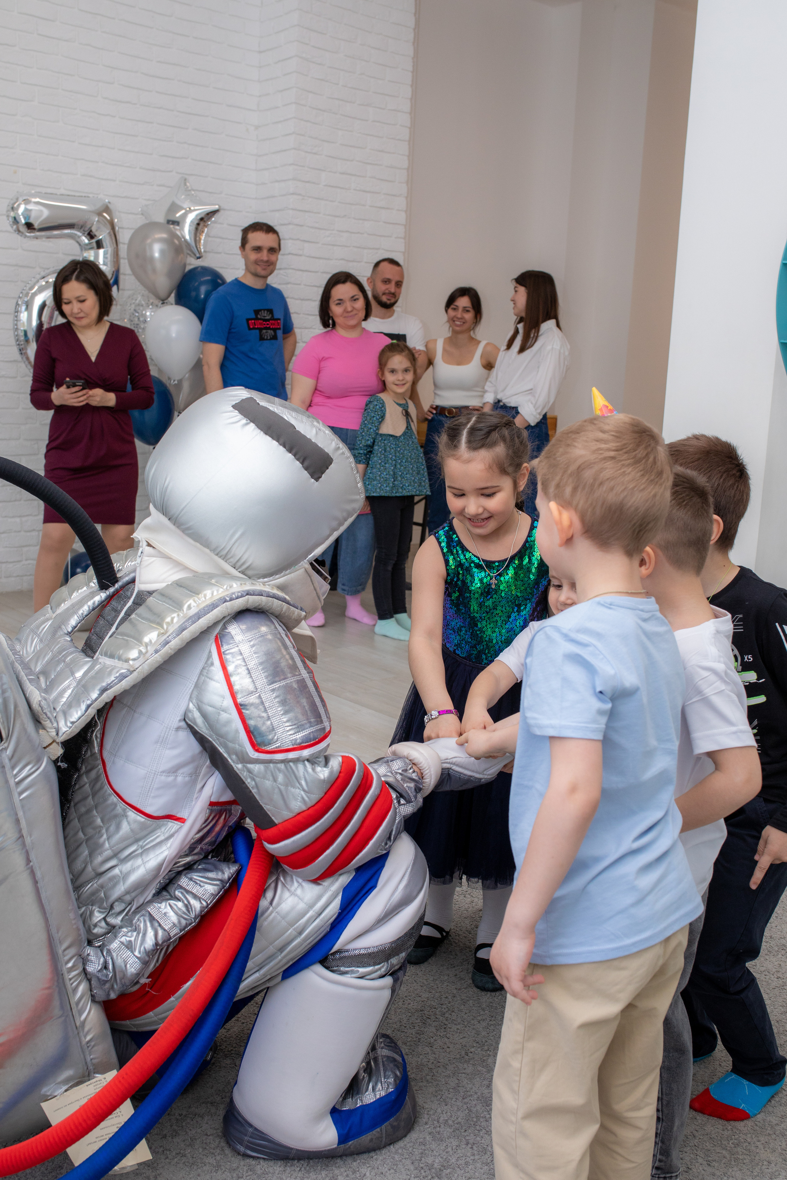 День рождения Артёма. Фотограф в Москве Ира Никина