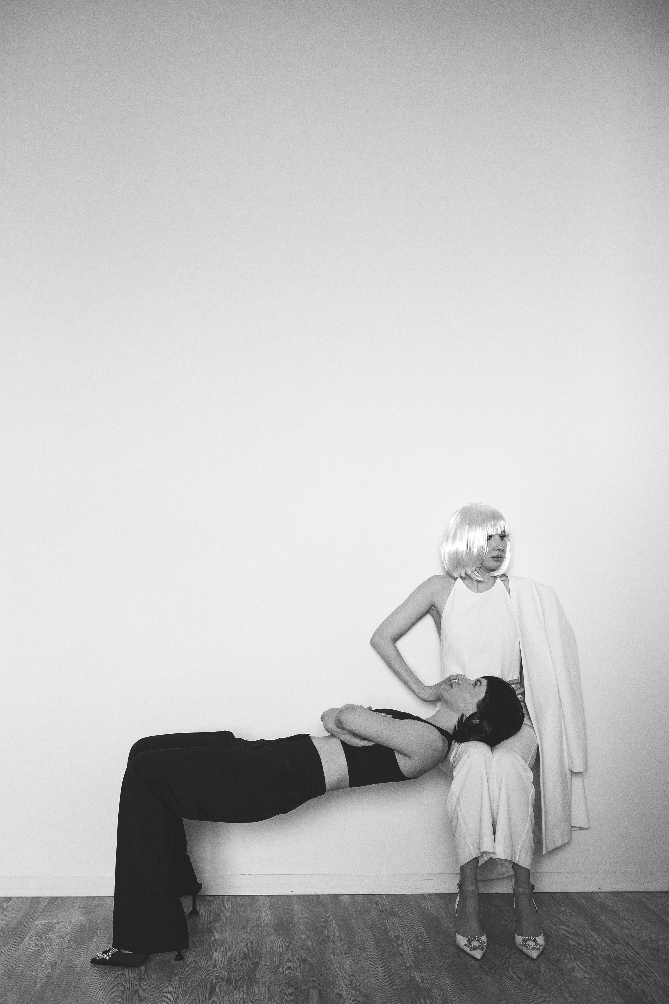 Обложка UNTOLD magazine. Фотограф в Москве Ира Никина