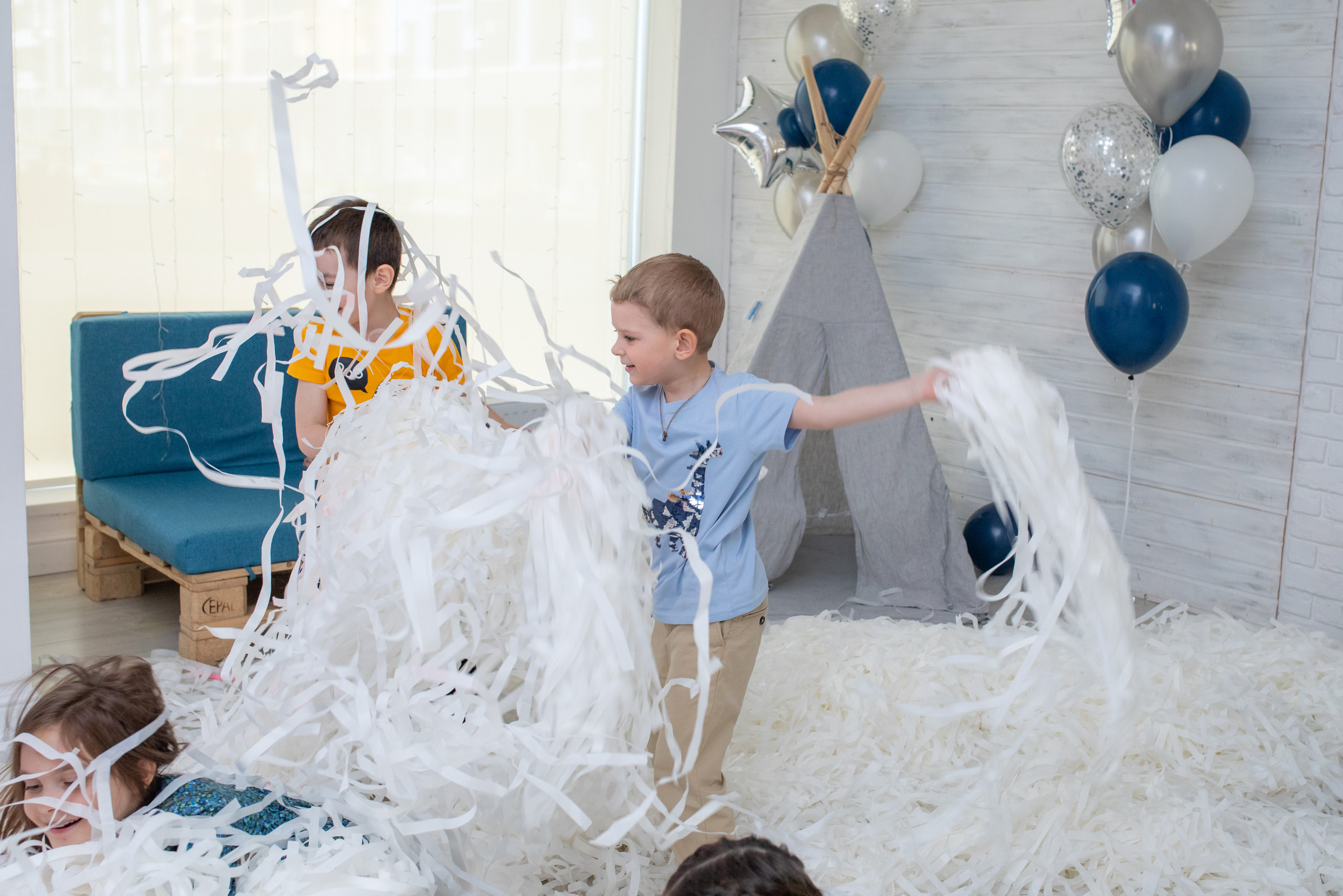 День рождения Артёма. Фотограф в Москве Ира Никина