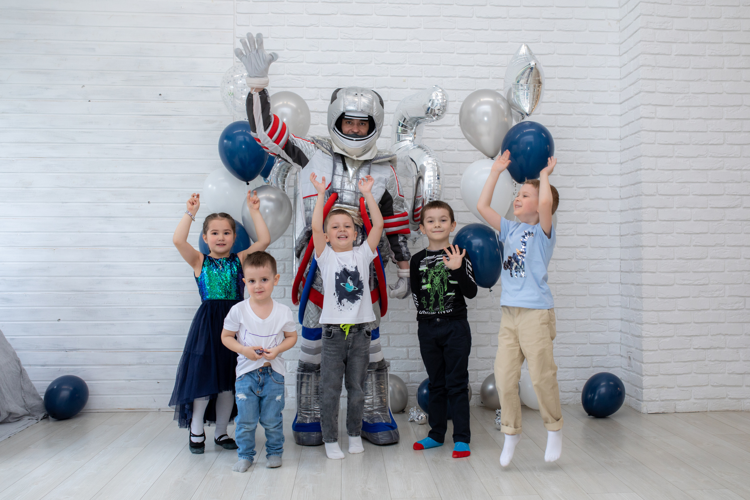 День рождения Артёма. Фотограф в Москве Ира Никина