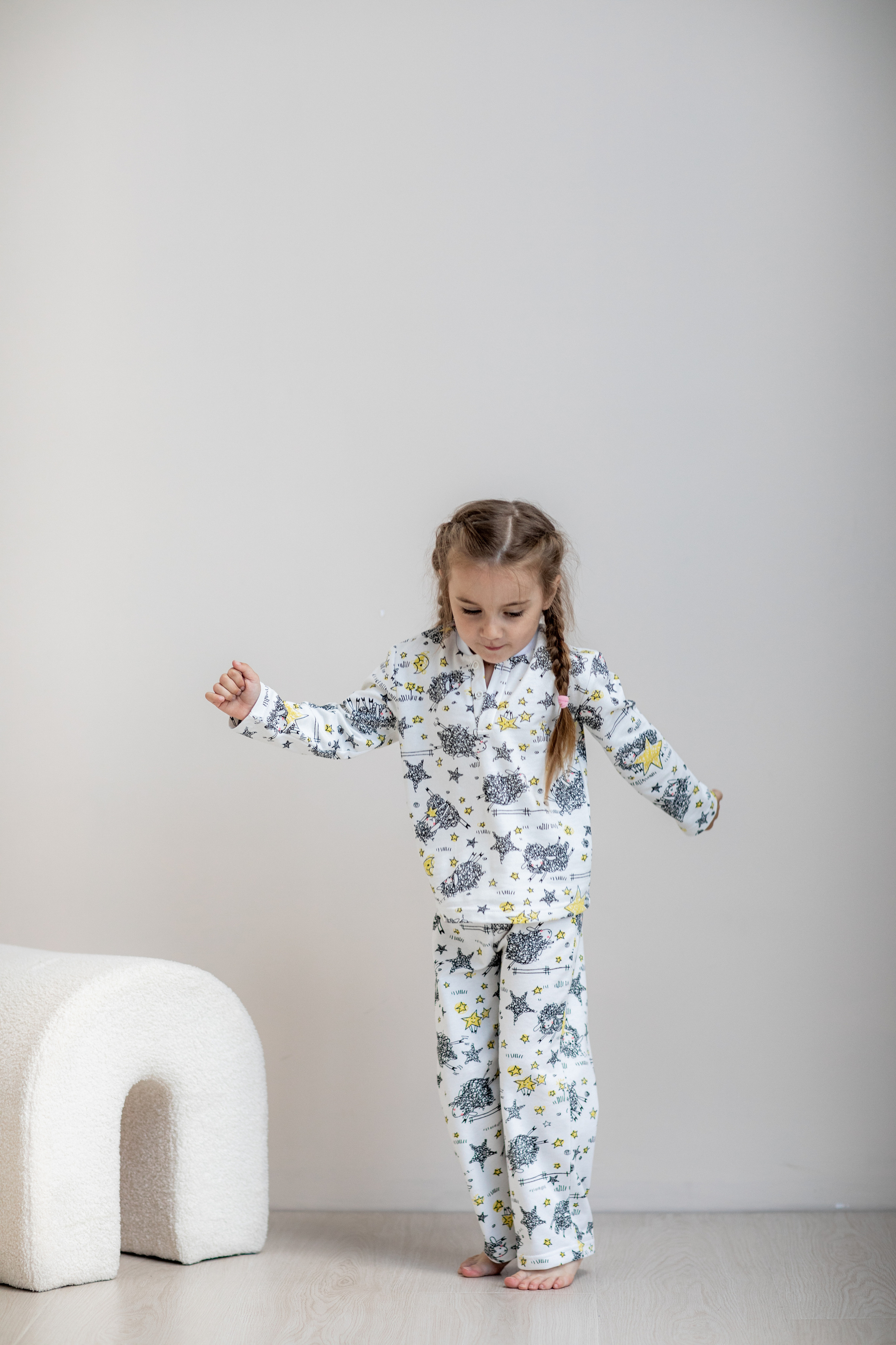 Съемка для бренда производителя детских костюмов. Фотограф в Москве Ира Никина