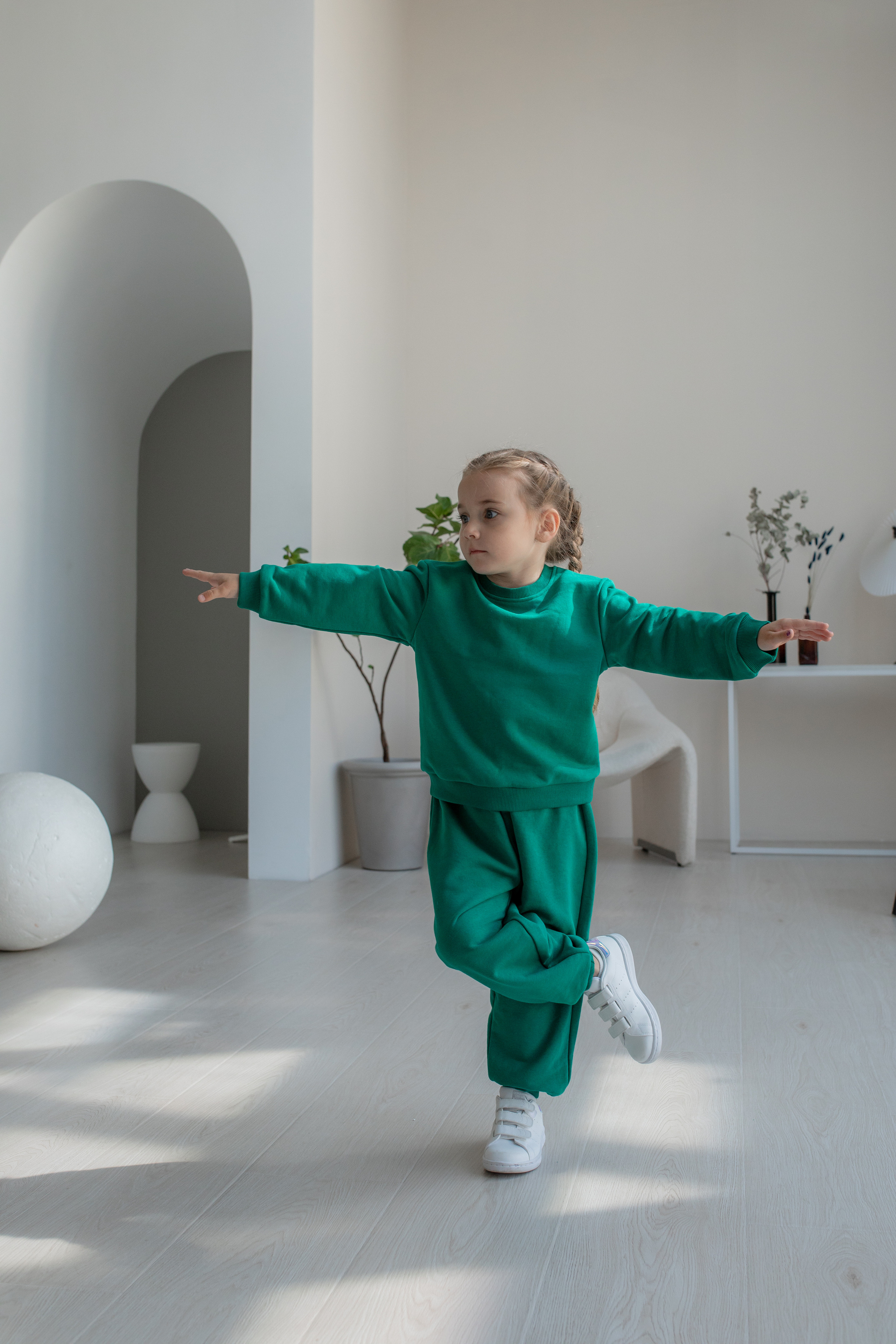 Съемка для бренда производителя детских костюмов. Фотограф в Москве Ира Никина