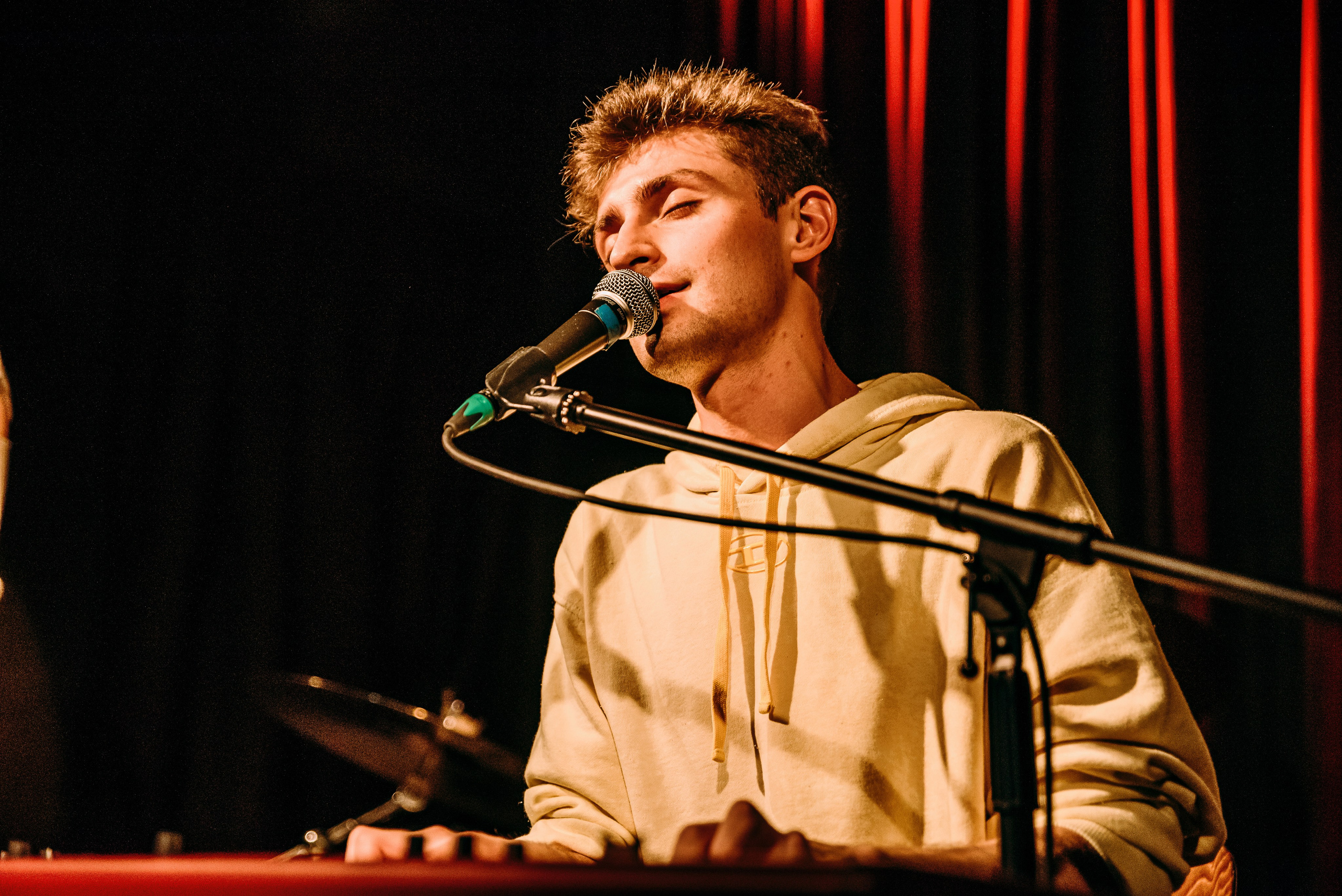 Концерт Андрея Котика