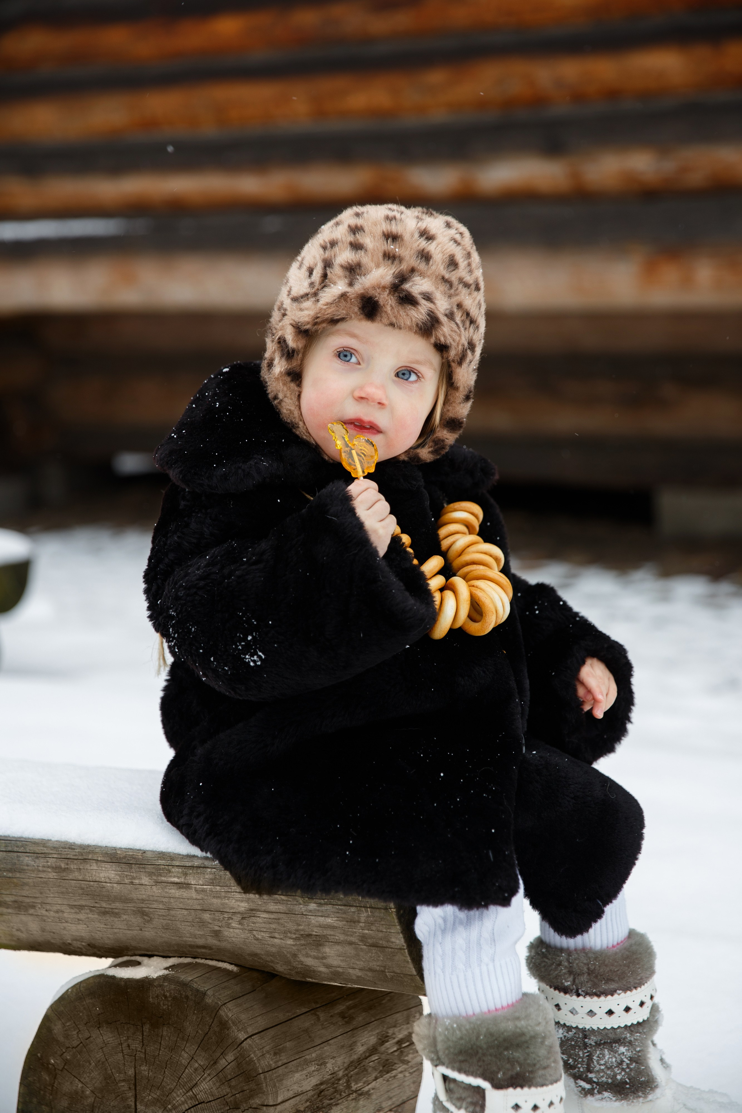 Зима. Подворье г. Павловск. Детский и Семейный фотограф в Санкт-Петербурге