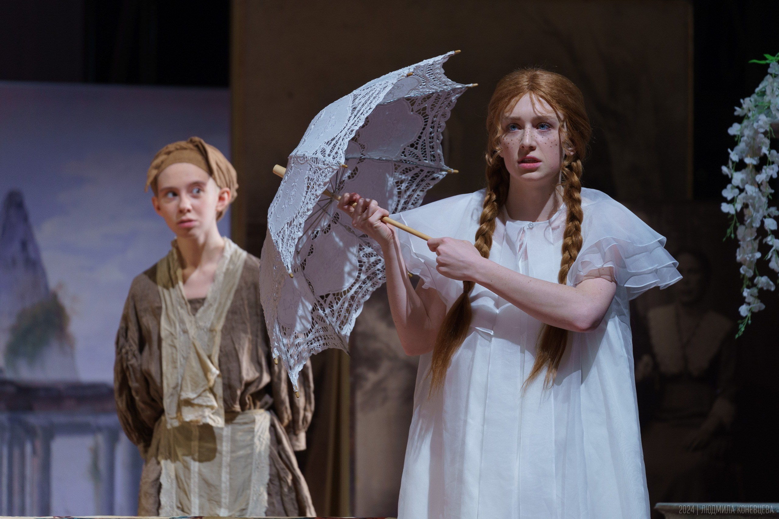 Мастерская Фоменко. «Совер­шенно Неве­ро­ят­ное Со­бы­тие». Постановка Евгений Каменькович. Театральная фотография