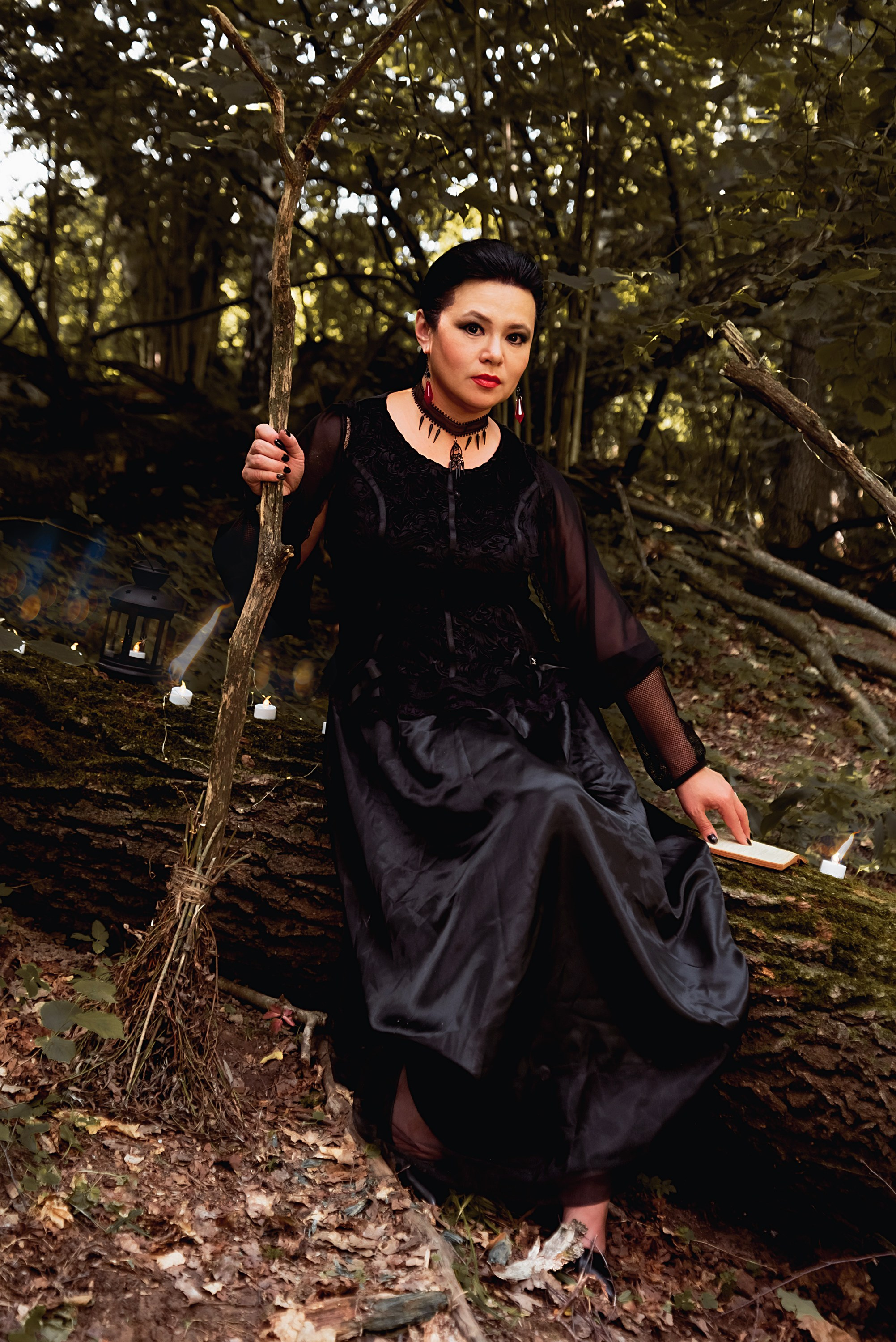 Фотосессия в стиле ведьма. Фотограф Тула творческие фотосессии недорого Ольга Ромашина