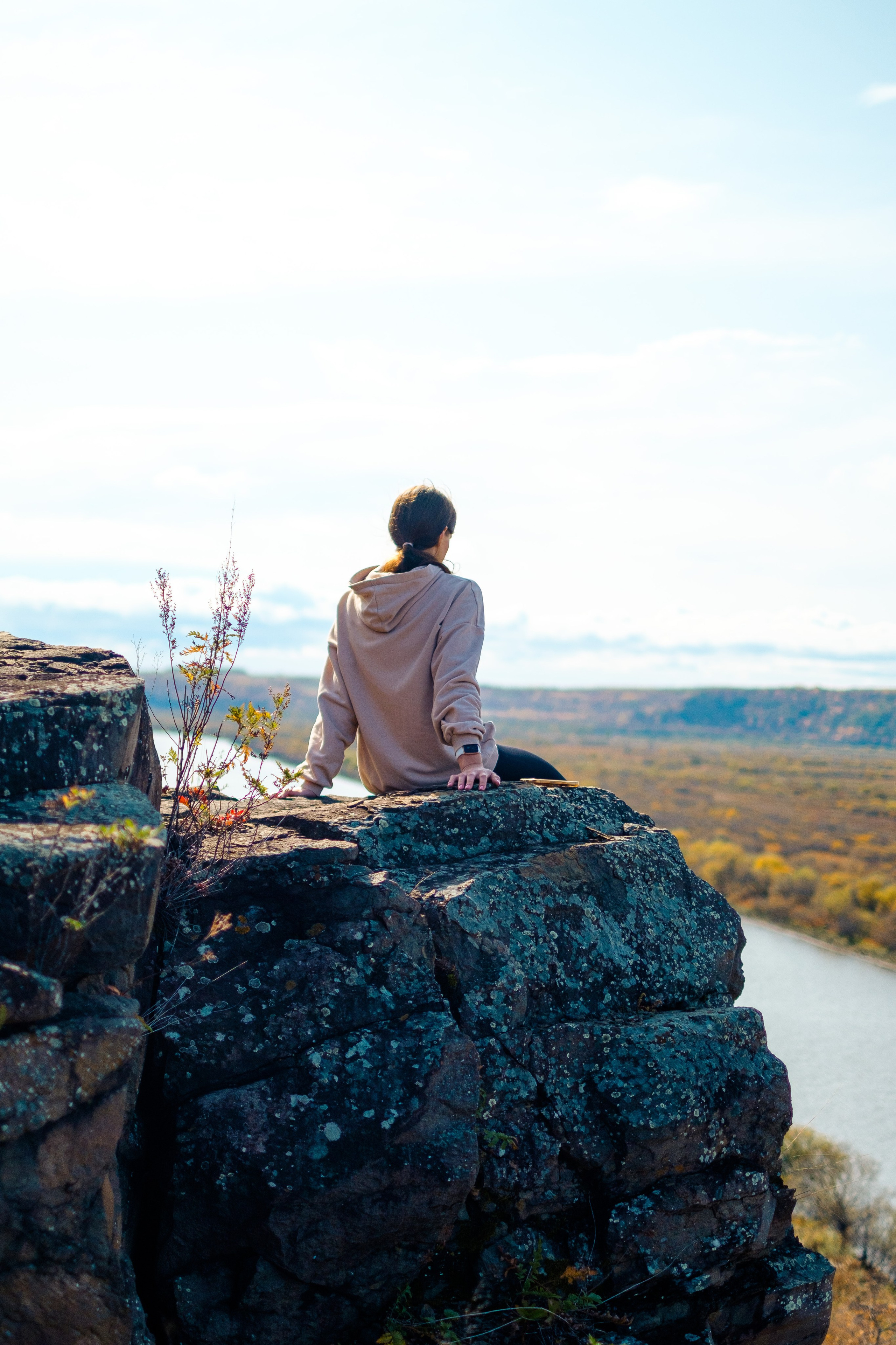 Михайловские столбы осенью. Фотограф Благовещенска Яна