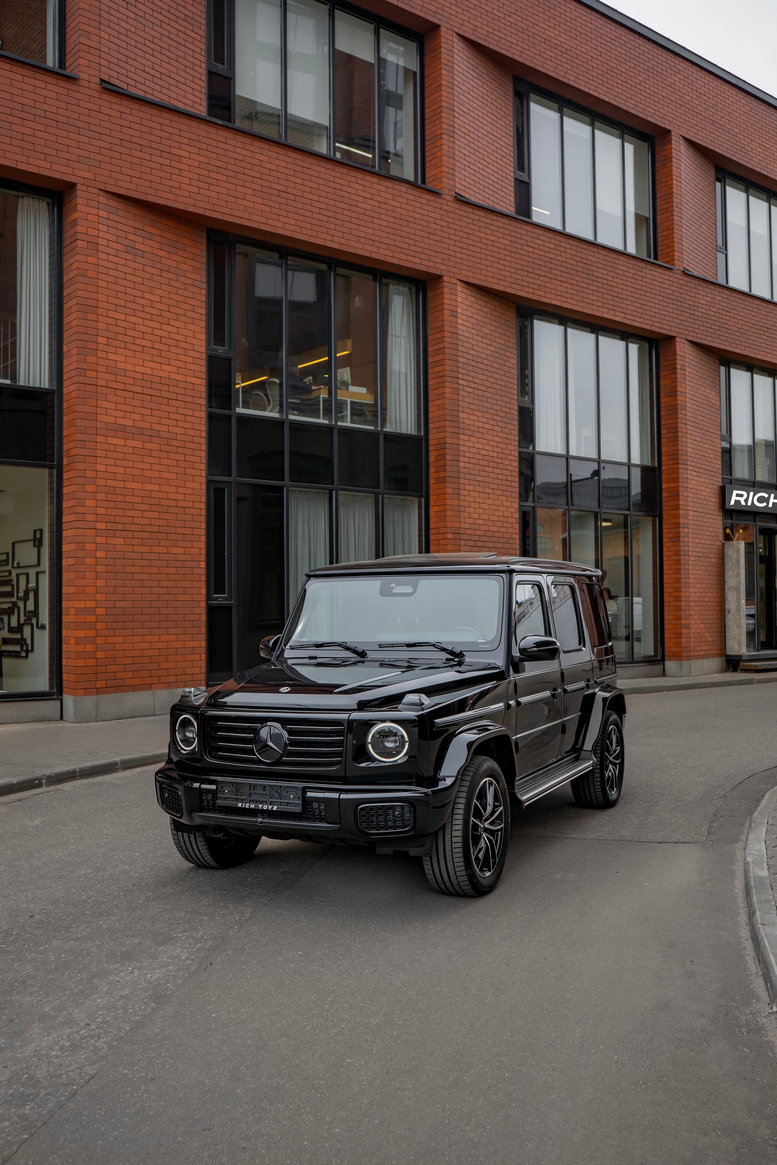 Mercedes-Benz G63