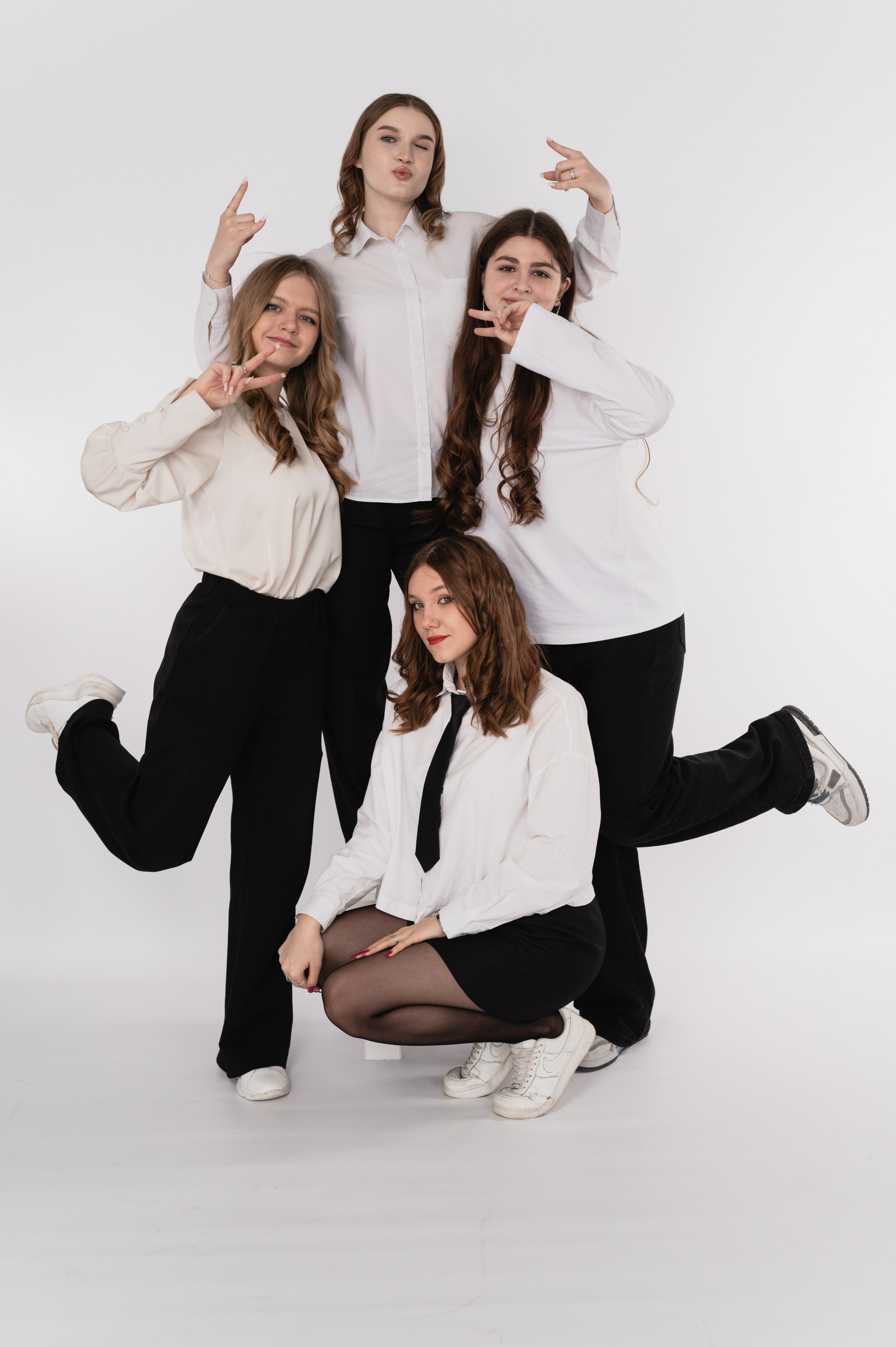 Школьные фотосессии. Школьный и детский фотограф в Новосибирской области