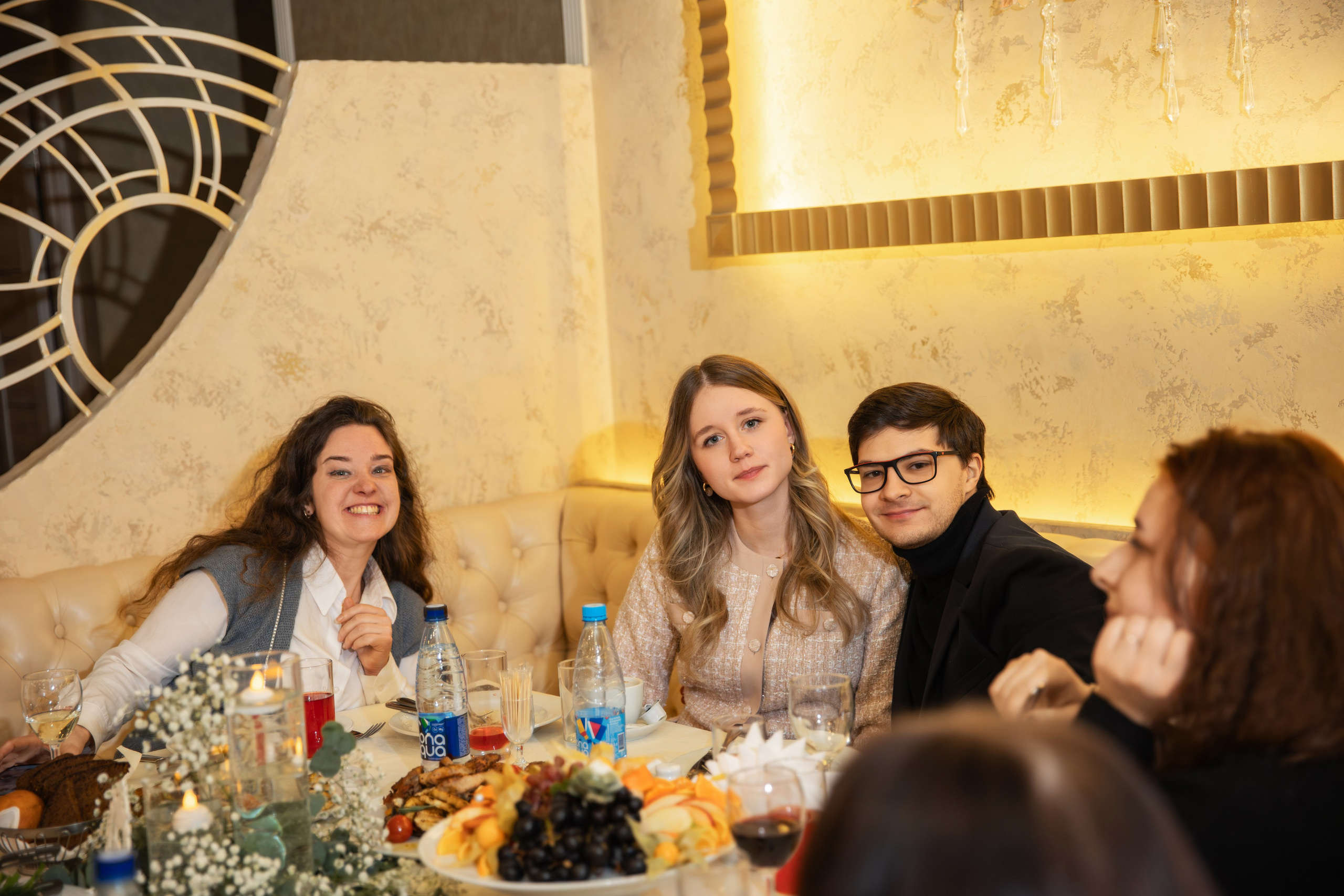 Репортаж Свадебного банкета Юлии и Романа. Семейный и женский фотограф в Москве Надежда Воробьева