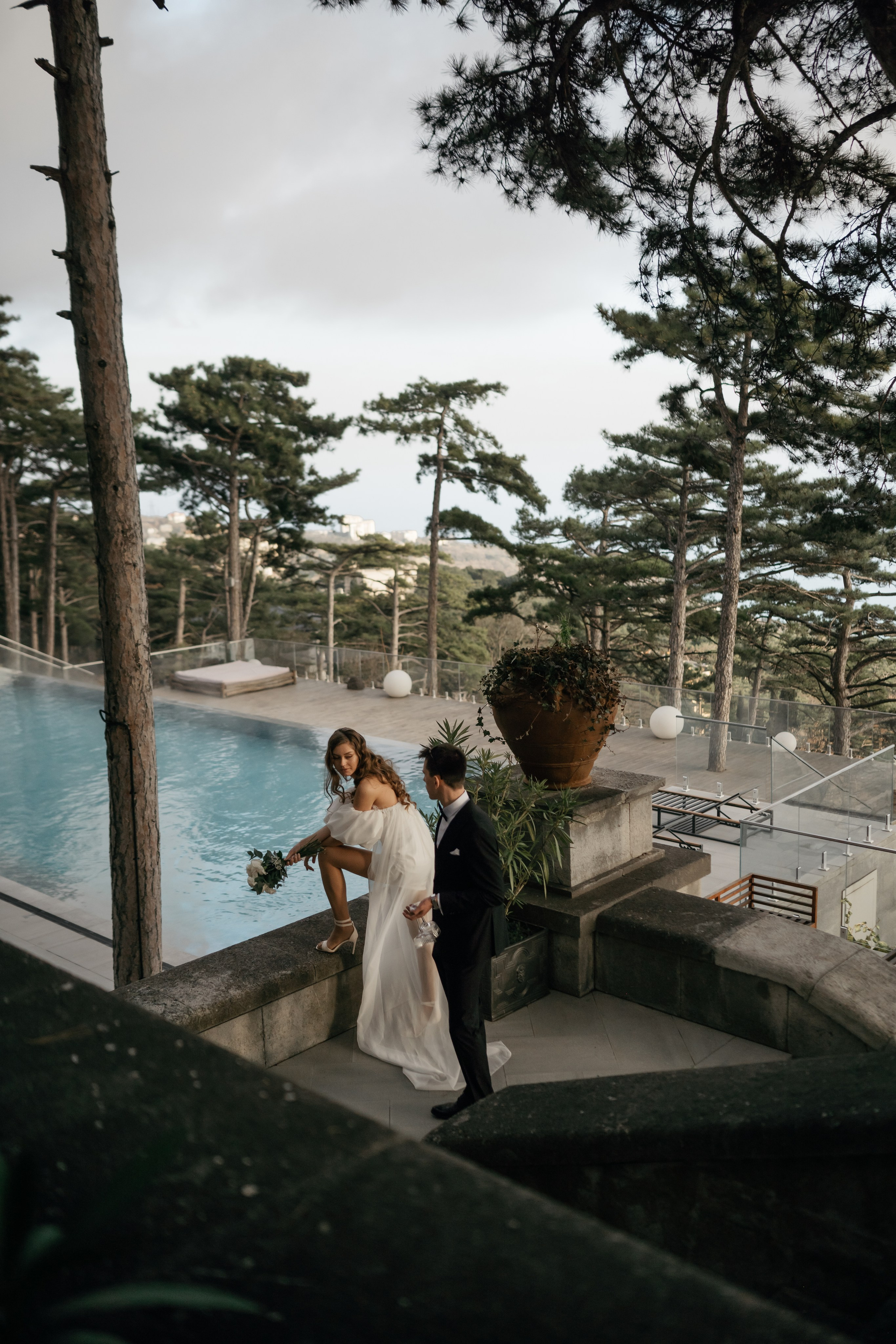 Свадебная фотосессия в отеле Паласа ( Крым). Свадебный и семейный фотограф и видеограф, Крым, Москва, Санкт -Петербург