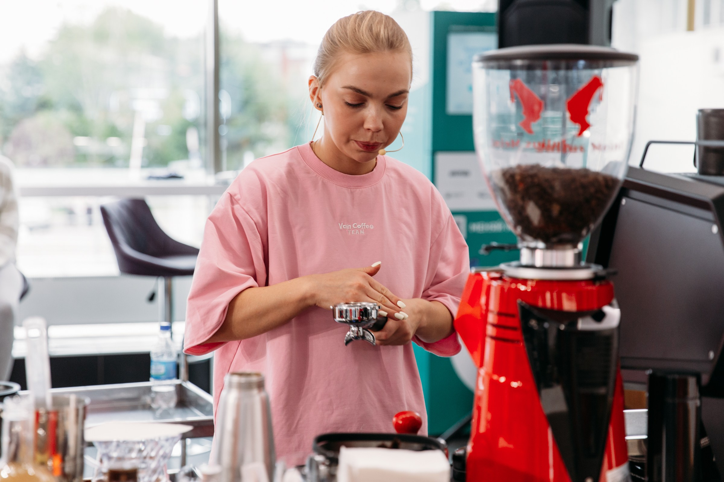 Чемпионат для бариста от Julius Meinl 2025. Фотограф в Иркутске Евгения Айвазова