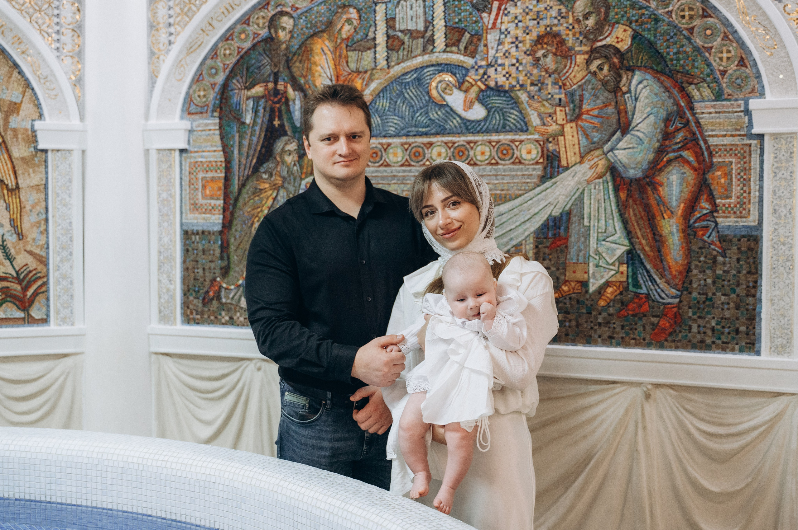 Крещение Тимура (Храм Святой Троицы). Семейный фотограф в Минске Дарья Дреко