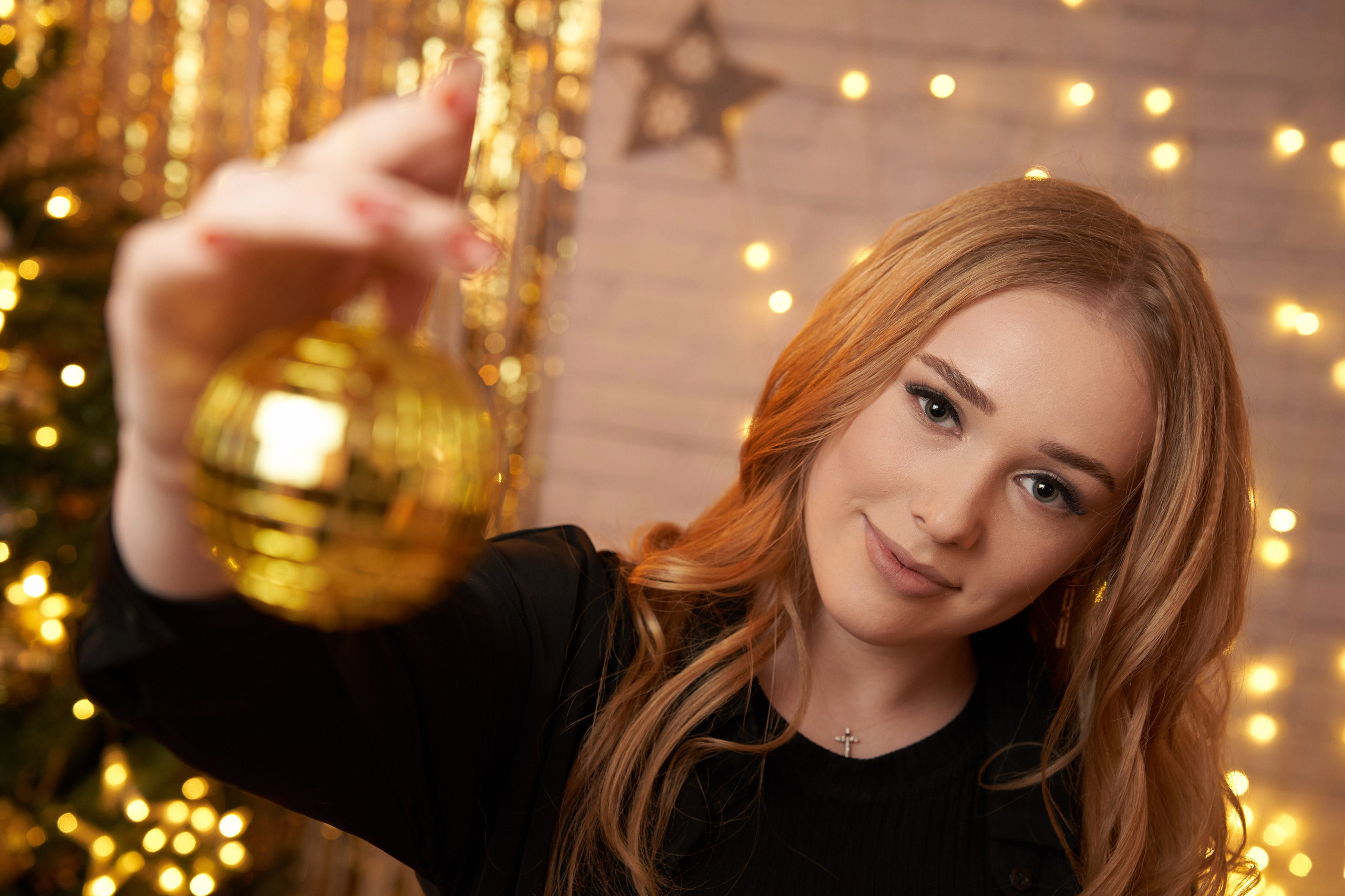 Нвоогодняя фотосессия Елизаветы. Фотограф и видеограф Павел Серобабов