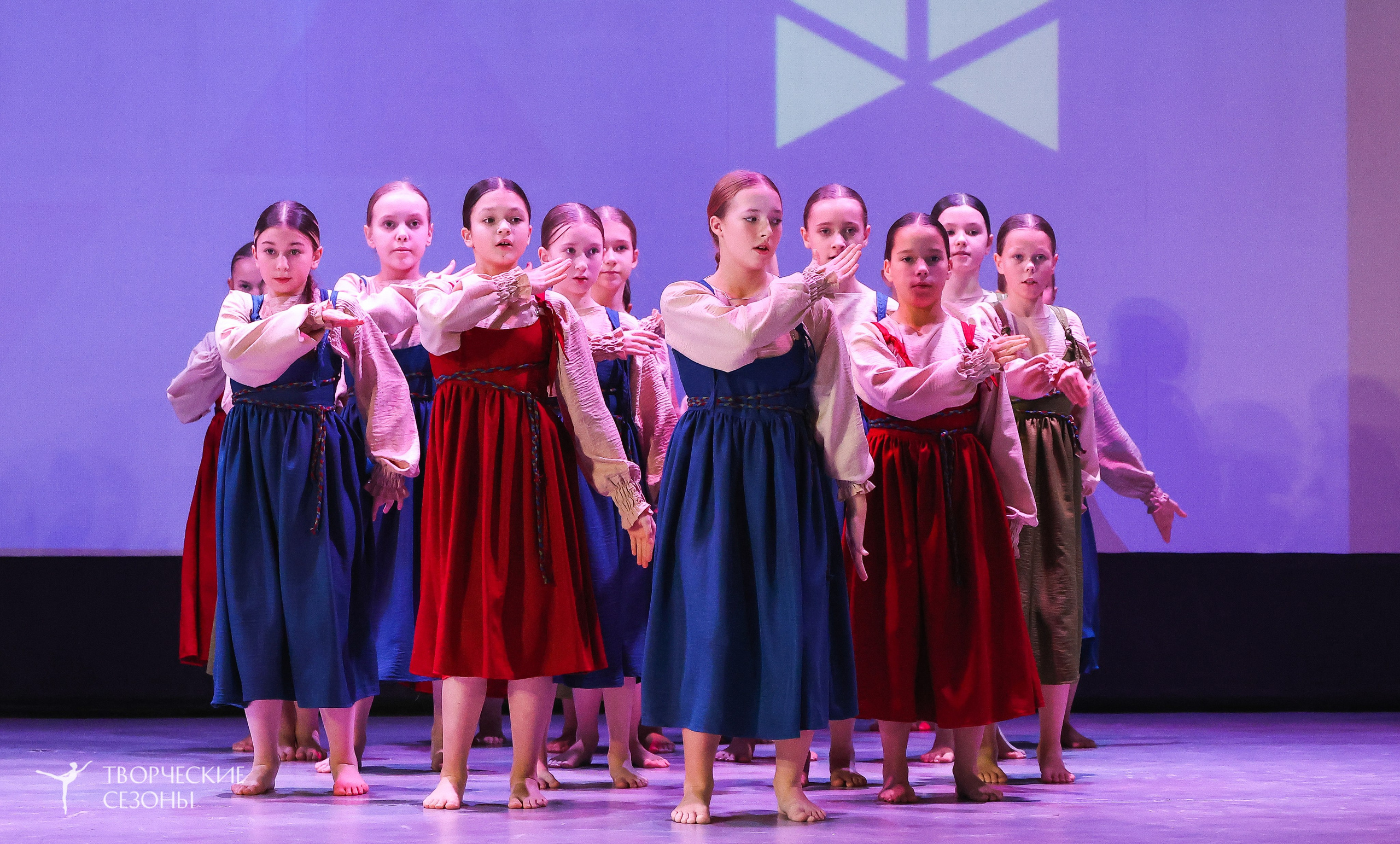 13.12.2025 II Всероссийский фестиваль «Всероссийская Танцевальная Олимпиада» г. Волгоград. Медиастудия Фото Концепт