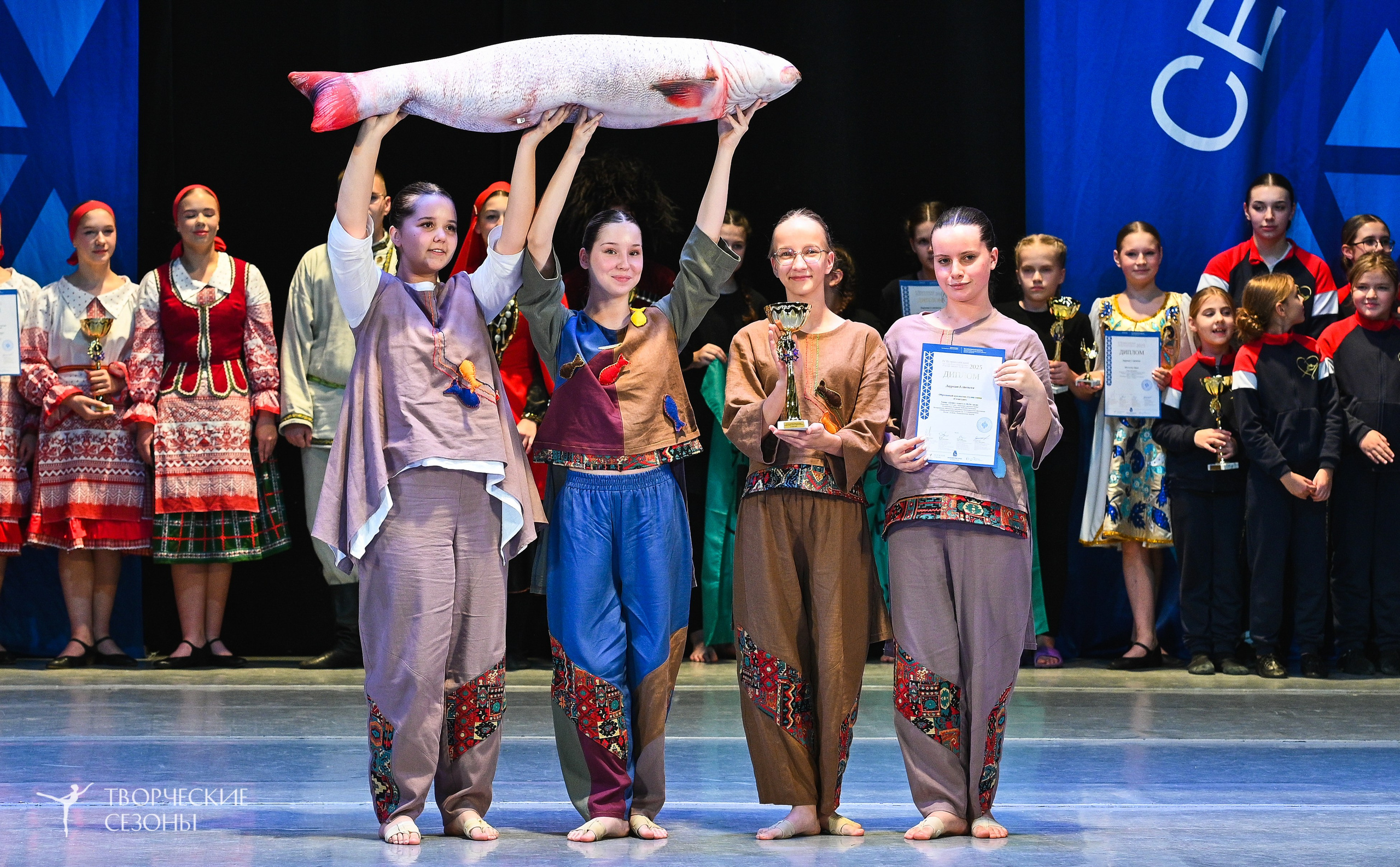 22.11.2025 IV Всероссийский хореографический фестиваль «Россия танцует на Волге». Медиастудия Фото Концепт