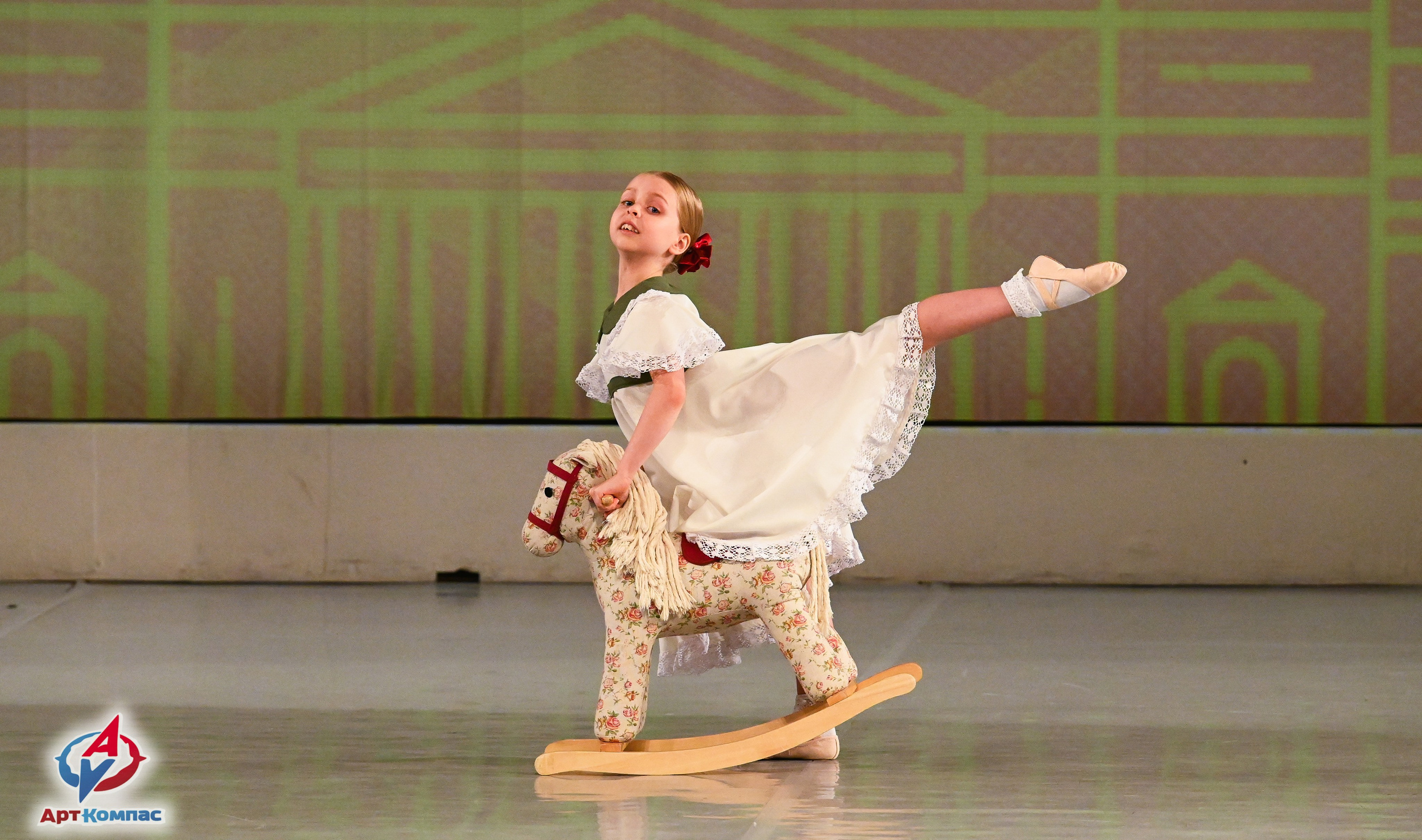 05.10.2025 Всероссийский фестиваль талантов «НЕВСКИЕ ВСТРЕЧИ» г. Санкт-Петербург. Медиастудия Фото Концепт