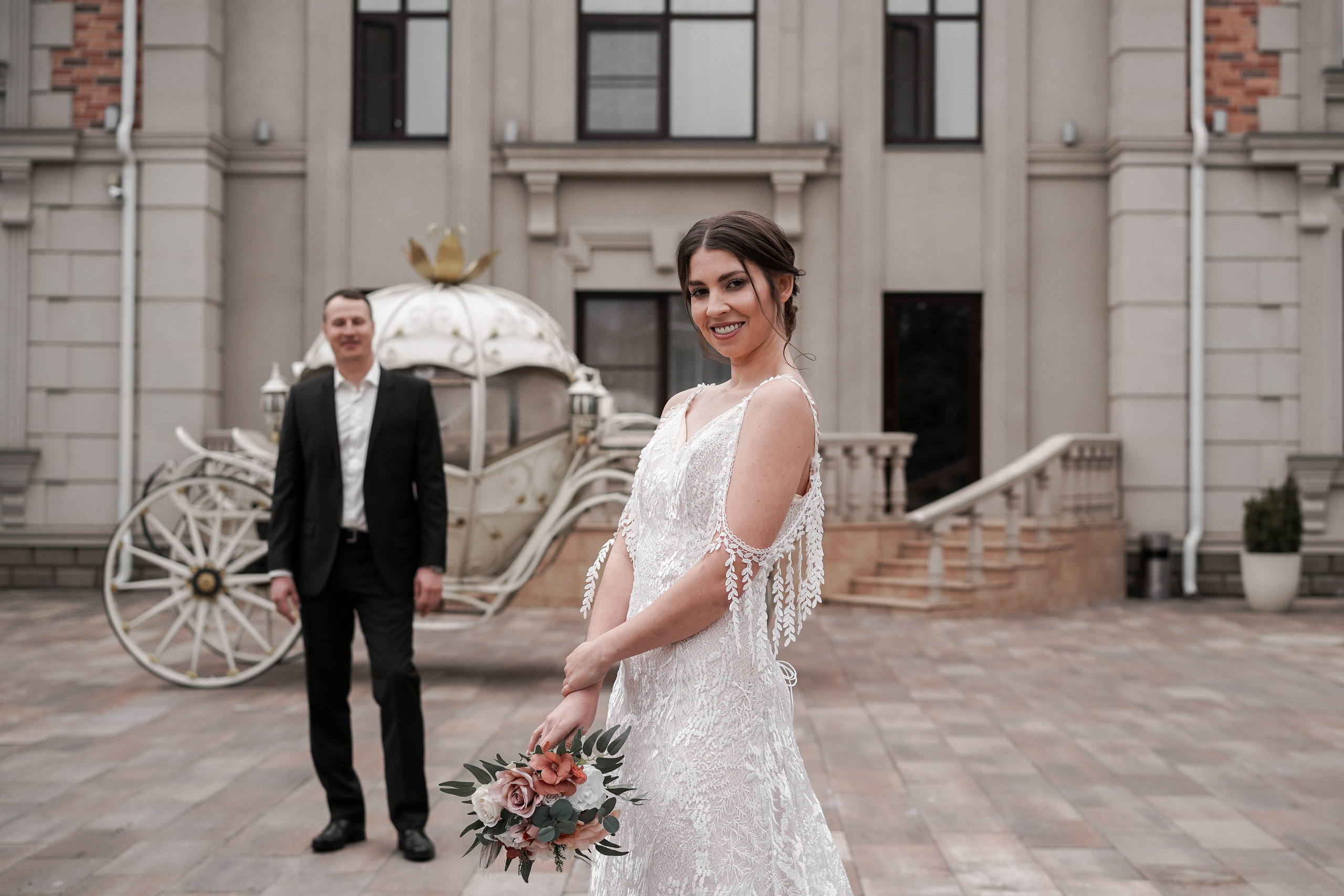 Свадебная фотосессия в Графском парке. Ростов-на-Дону. Свадебный фотограф в Ростове-на-Дону. Таинство Крещения и Венчания, семейные фотосессии. Алёна Чёботова