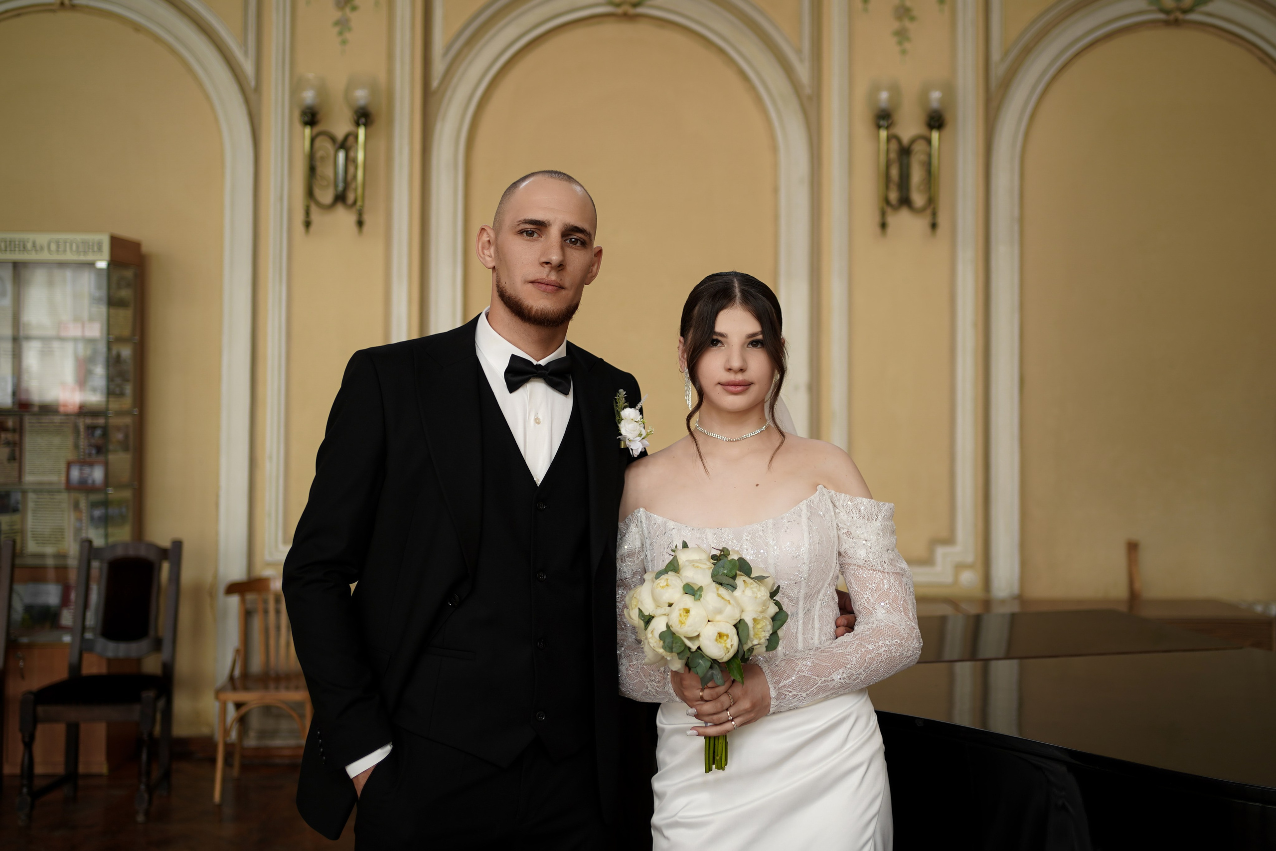 Эдуард и Анастасия на свадебной фотосессии в Новочеркасске. Свадебный фотограф в Ростове-на-Дону. Таинство Крещения и Венчания, семейные фотосессии. Алёна Чёботова