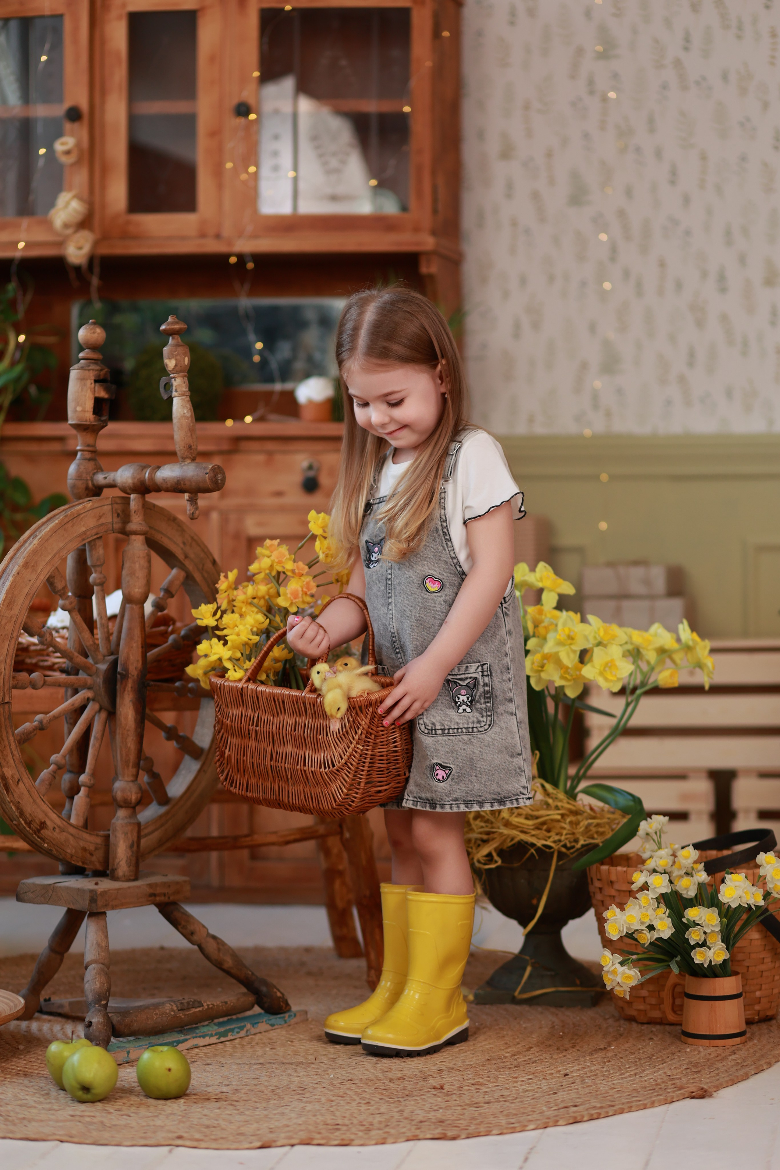 «Светлая Пасха» с утятами. Детский семейный фотограф Краснодар