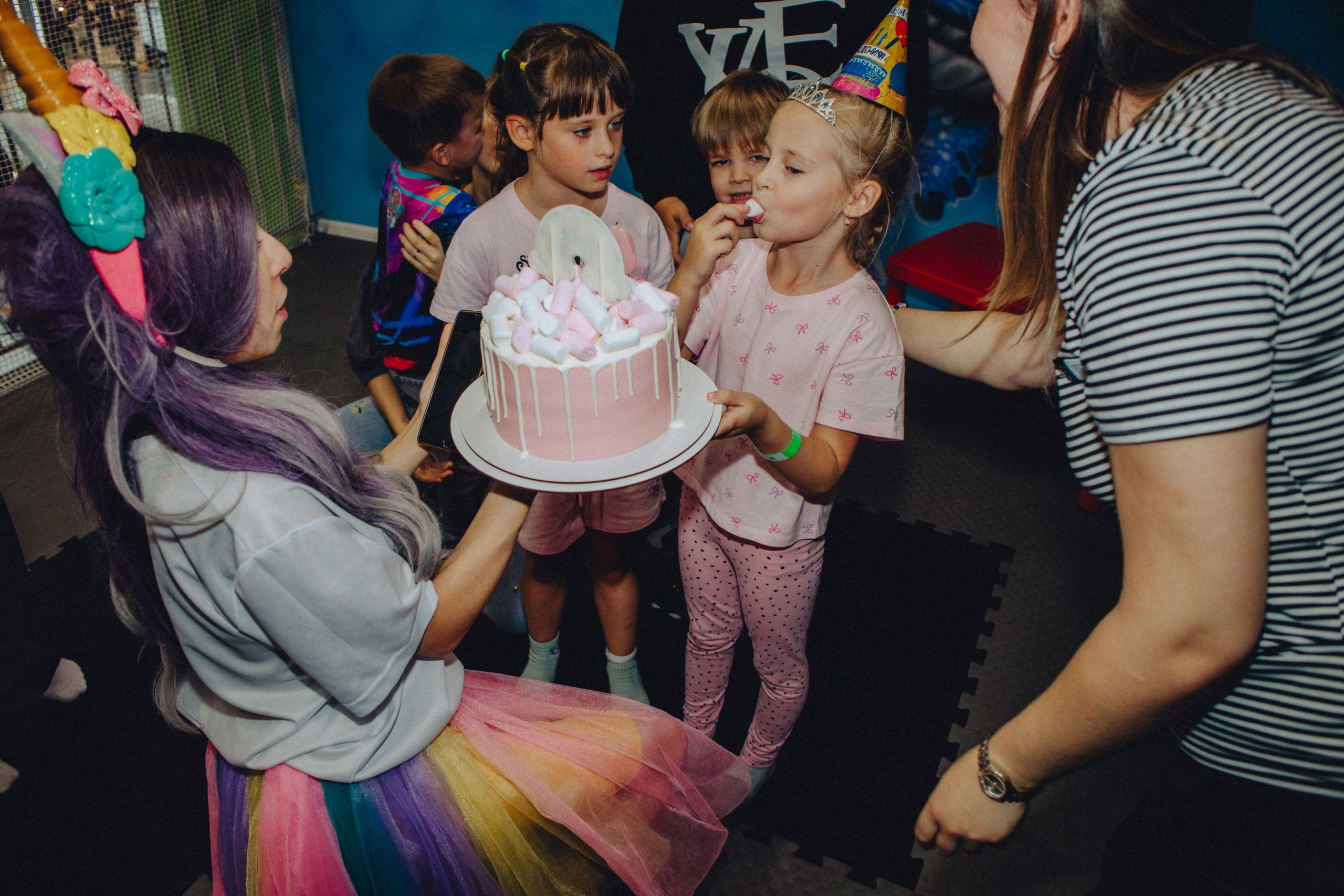 Для Алёнушки | детский день рождения в игровой комнате 🦋. Портретный фотограф в Новосибирске