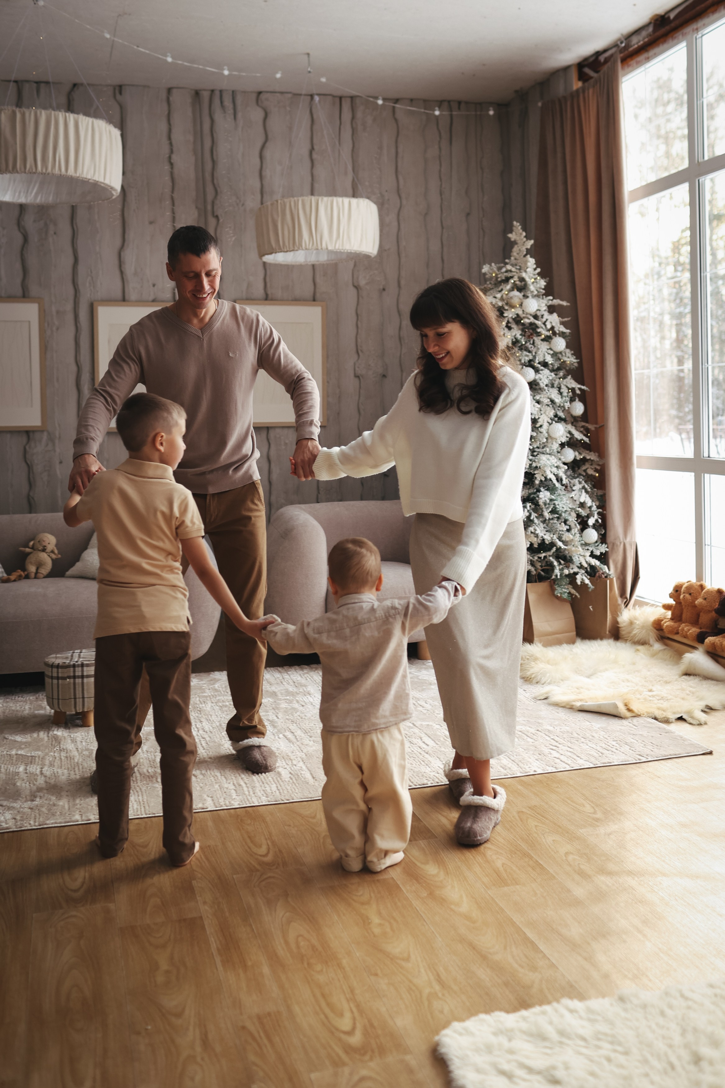 Новый год новогодняя фотосессия семейная фотосесиия. Фотограф Владимир Москва