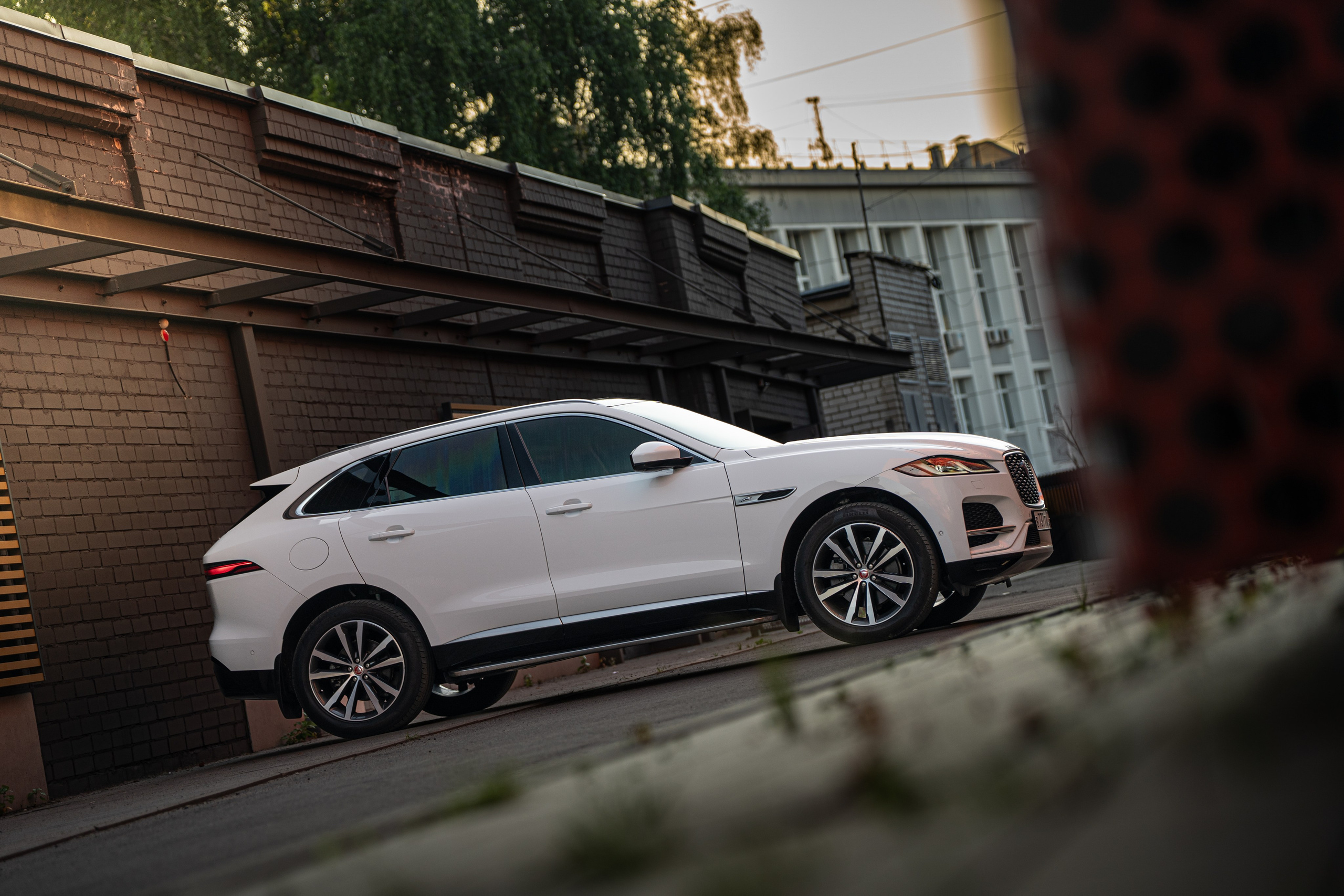 JAGUAR F-PACE. OZ Production