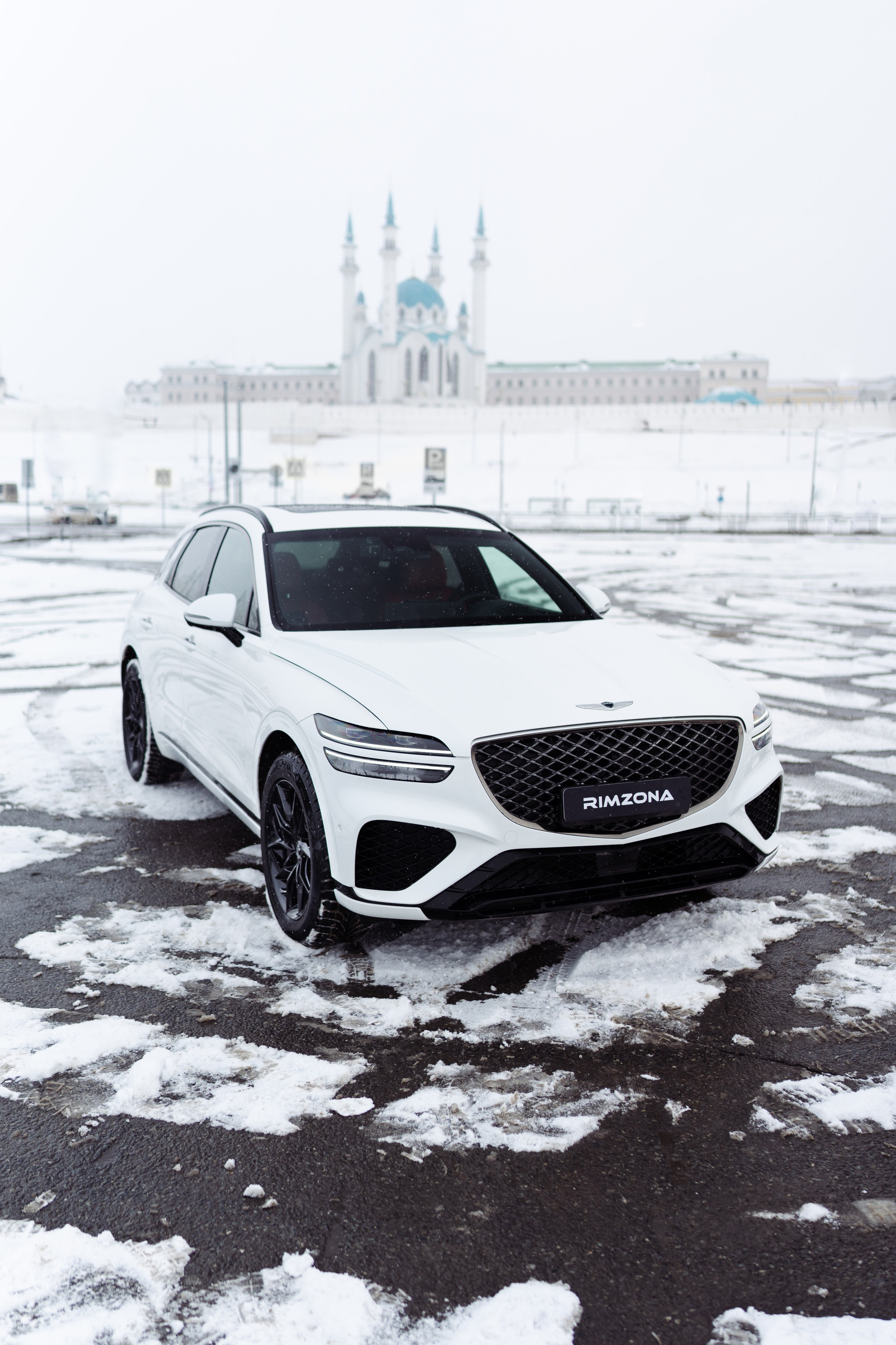 Genesis GV70 для rimzona. Фотограф в СПБ Алмаз Камаев