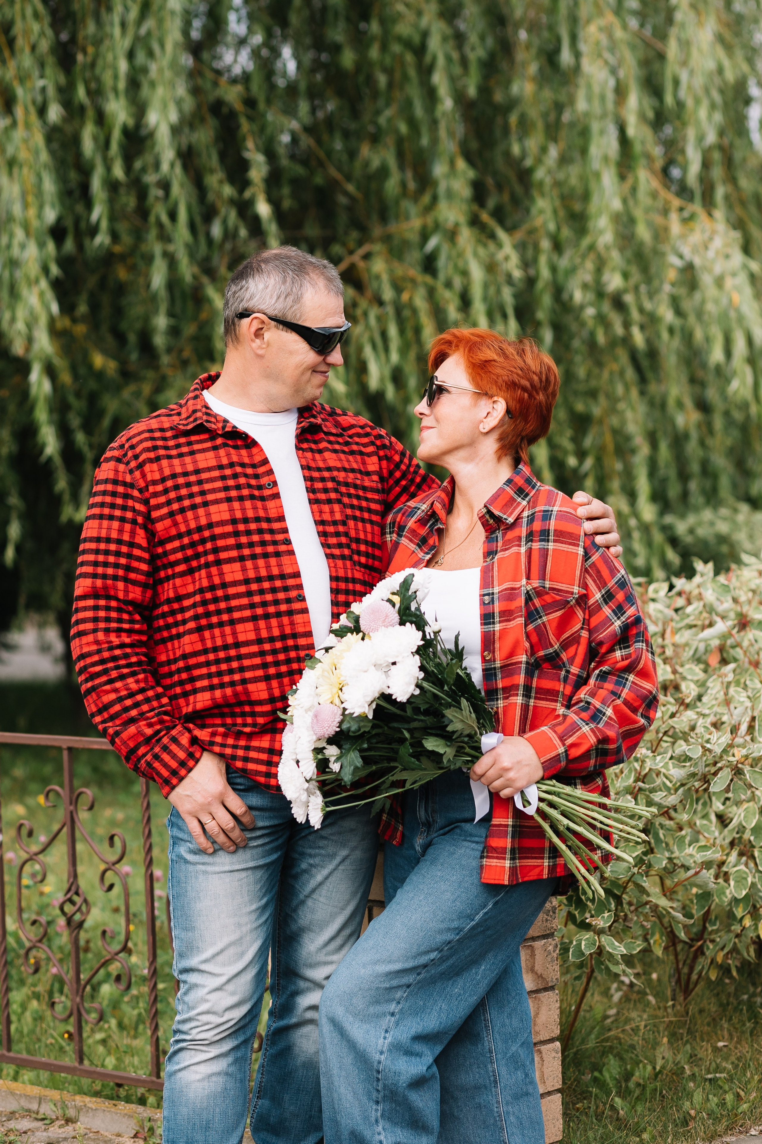 фотосессия пара 50 лет прогулка