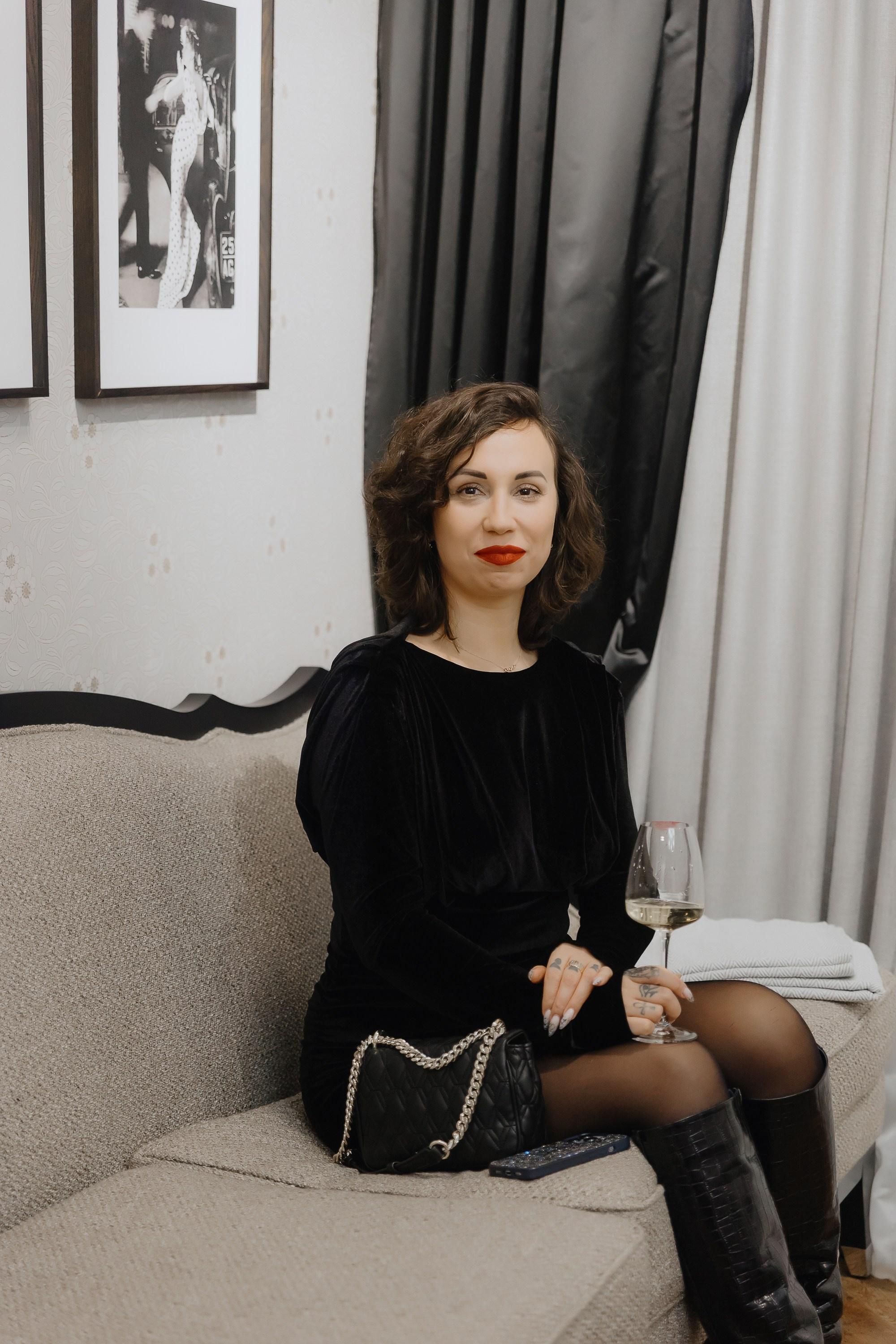 Открытие нового пространства интерьерного салона L. DECO в феврале 2025. L. Deco интерьерный салон. Краски/обои/лепной декор