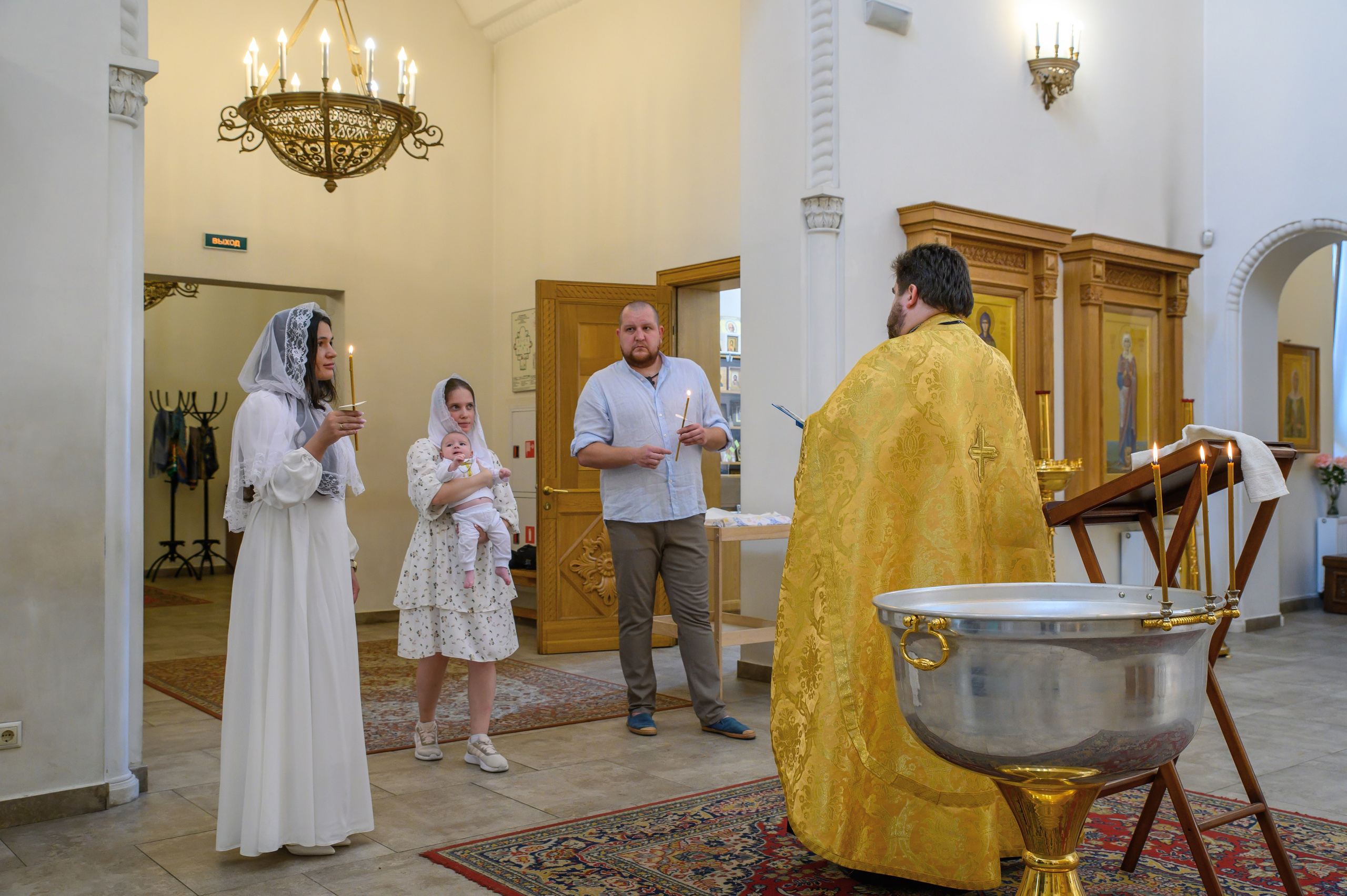 Таинство крещения. Профессиональный фотограф в Санкт-Петербурге