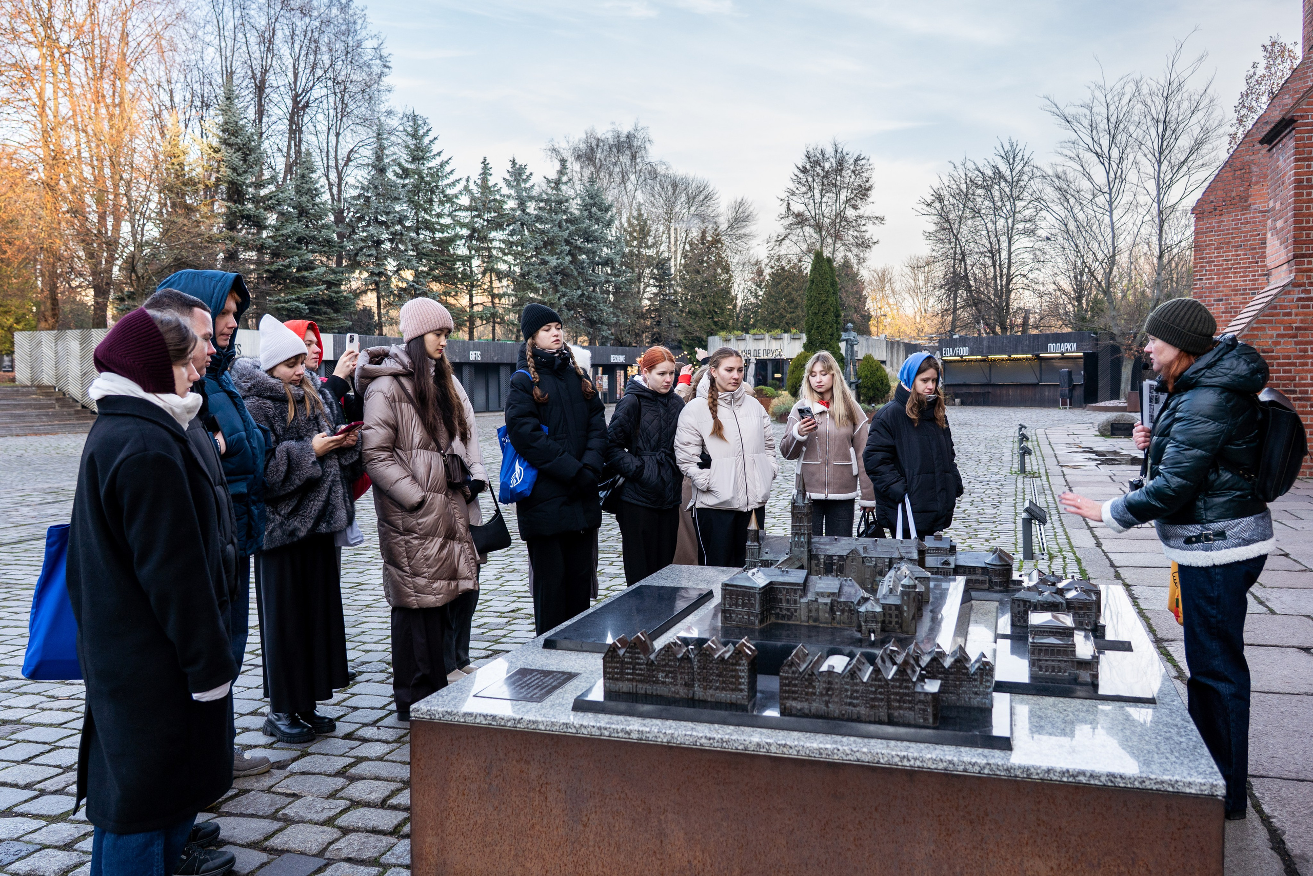 Историческая медиашкола 2025 в Калининграде. Репортажный фотограф в Москве Легкая Софья
