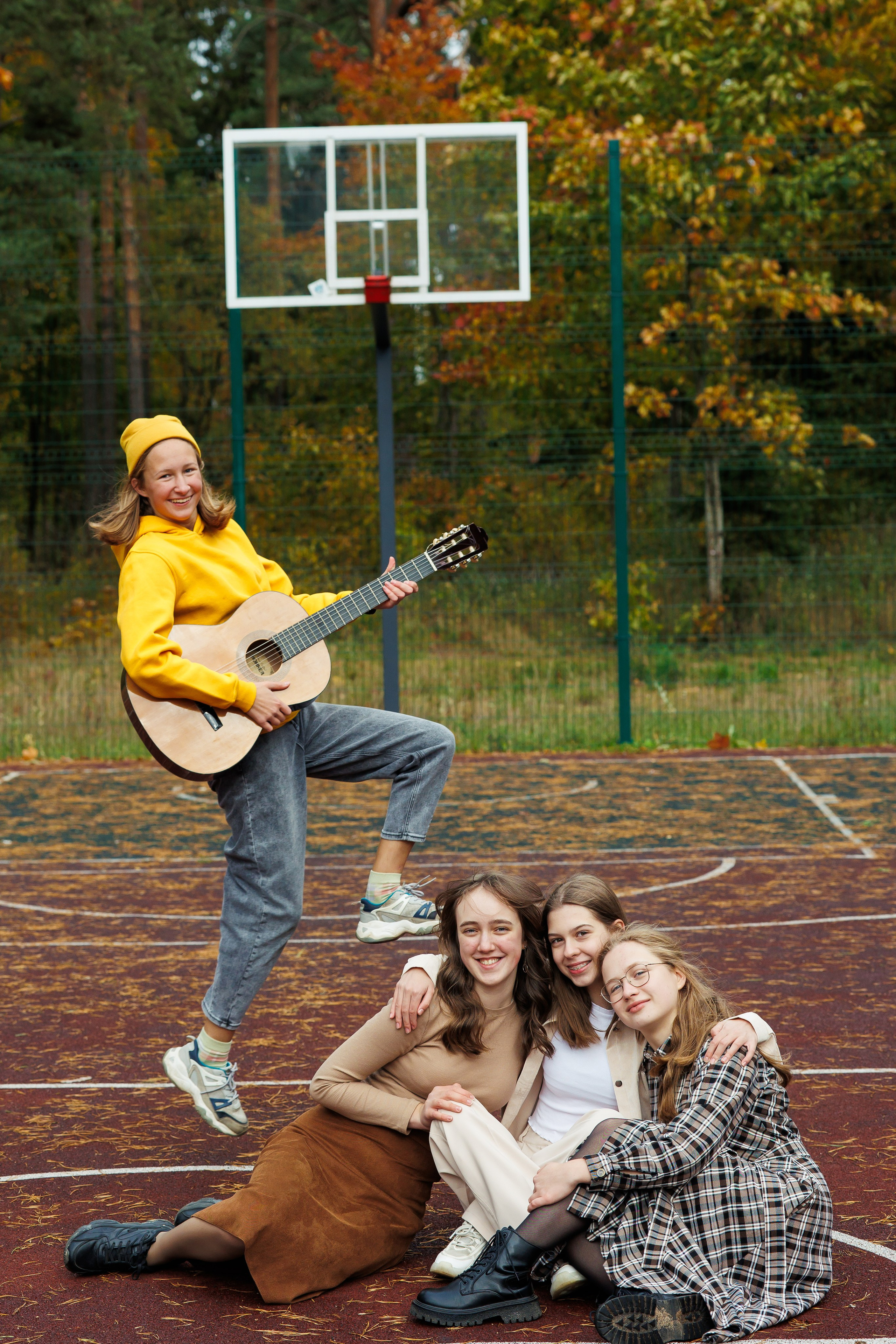 Выпускные альбомы в Луге/Школьные съёмки