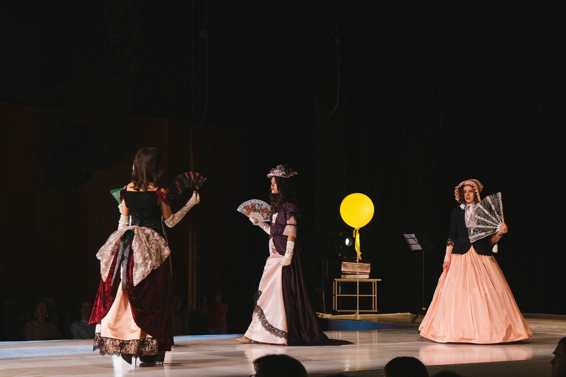 Дефиле. Фотограф/ видеограф Катя Ильина Калуга