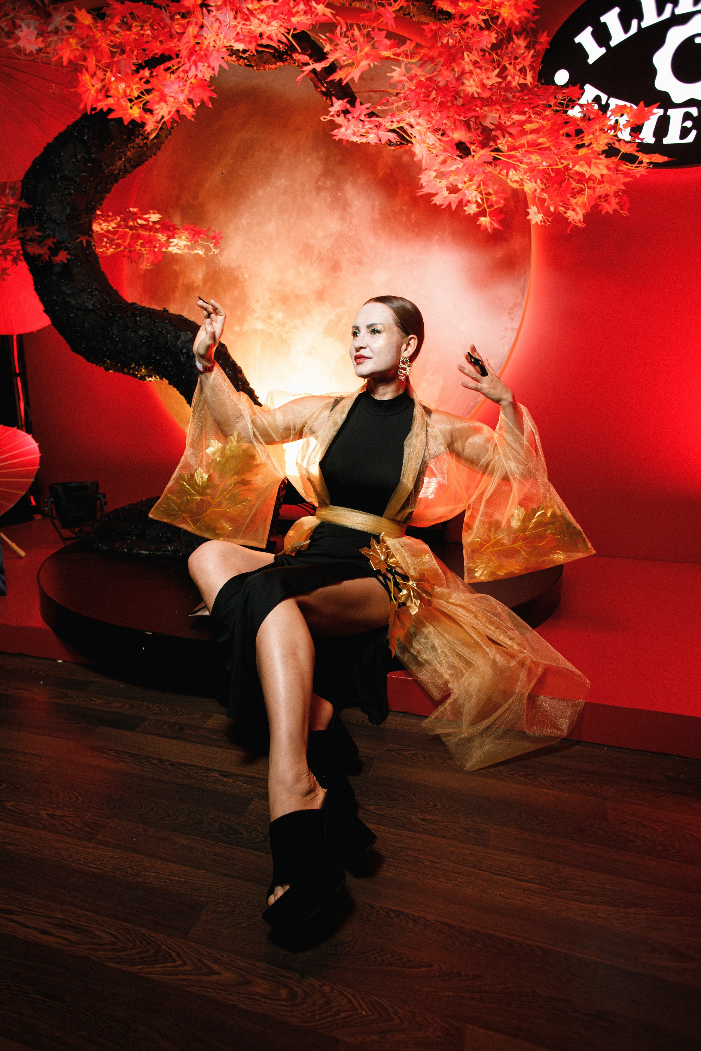 ILLEGAL FRIENDS | ASIA. СВОИ. ФОТООТЧЕТЫ-СОБЫТИЯ-МЕСТА