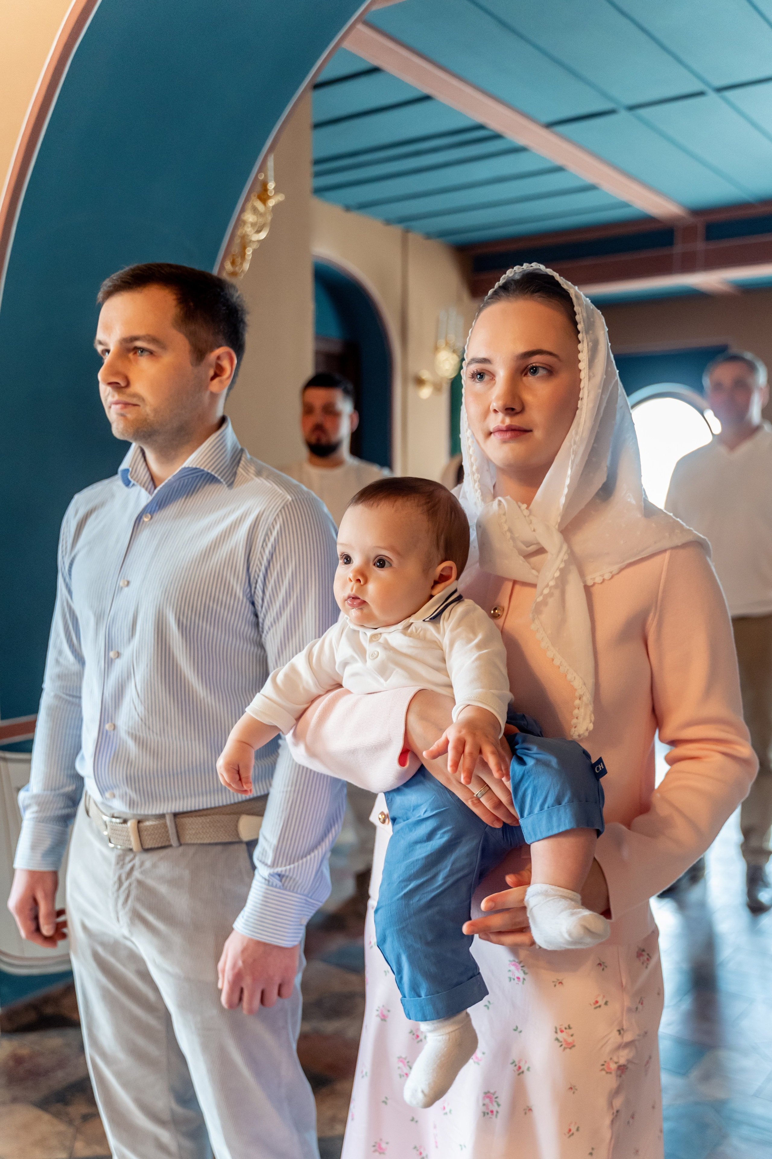 Крещение в храме Живоначальной Троицы в Хорошеве. Фотограф \ Видеограф на Крещение, Венчание Москва