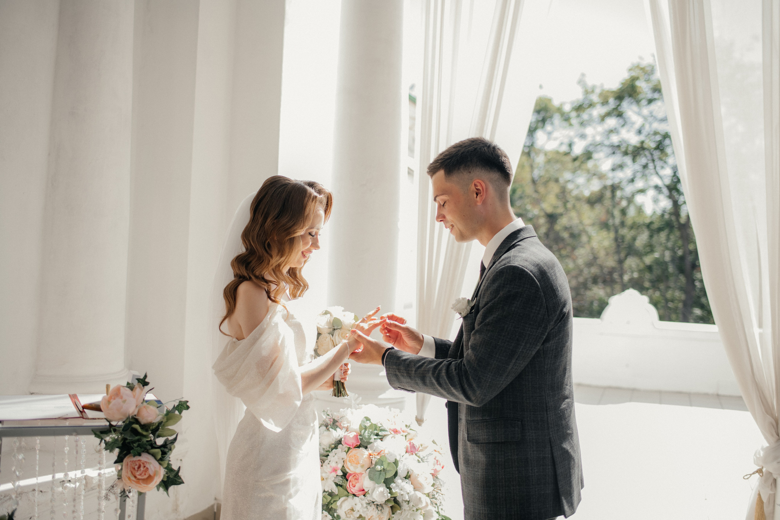 Егор и Динара. Главная