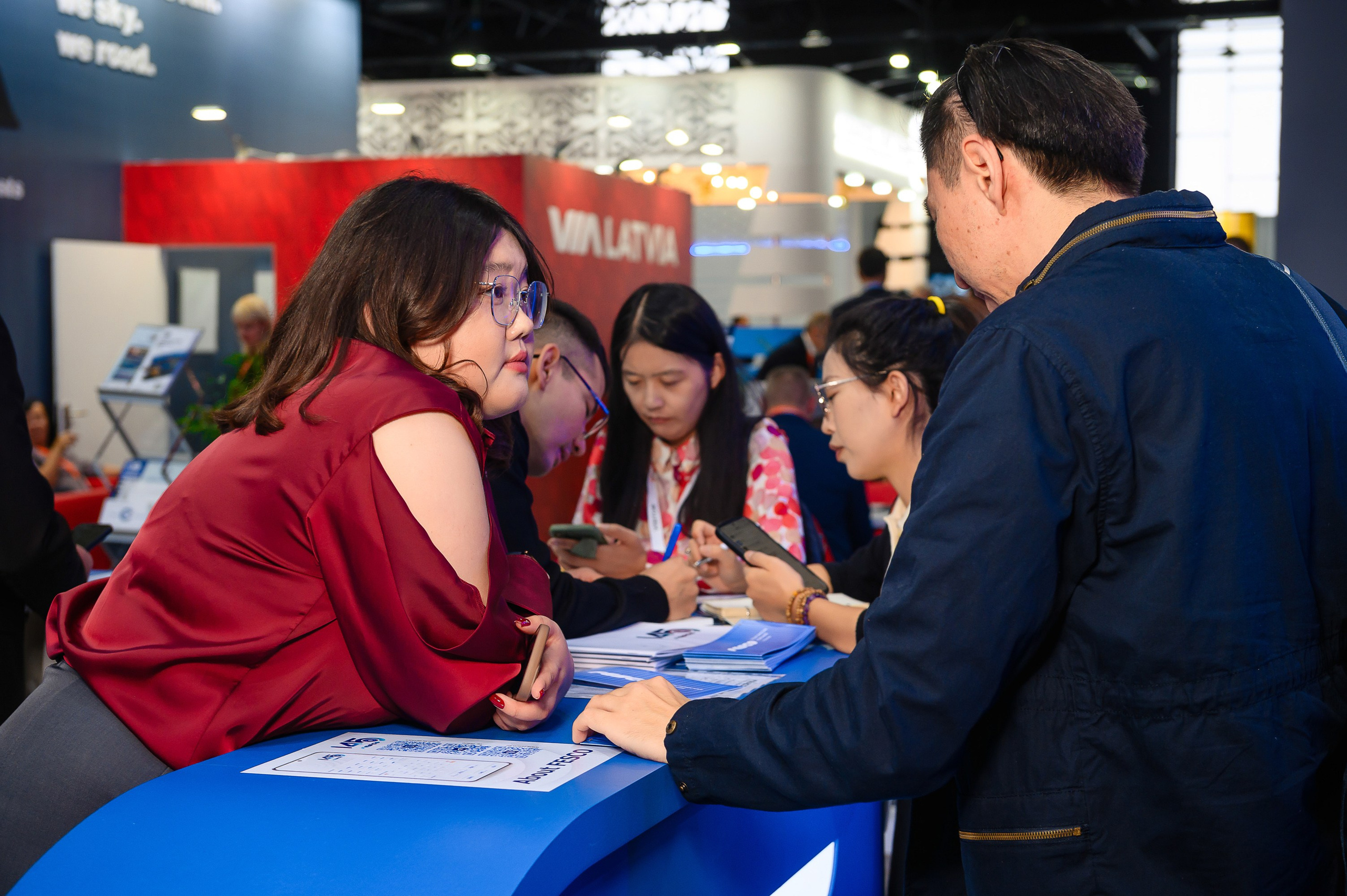 Компания Fesco на выставке TransLogistica Kazakhstan 2025. Интерьерный и репортажный фотограф в Алматы